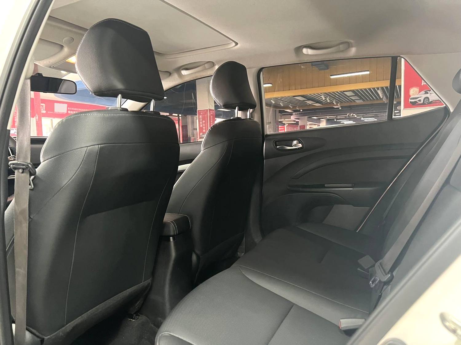 KIA 2021 Stonic 1.4 Unlimited Fun Enjoyment Sunroof Autom 2021 Yi Run 1.4 Unlimited Fun Enjoyment Sunroof Automatic Transmission