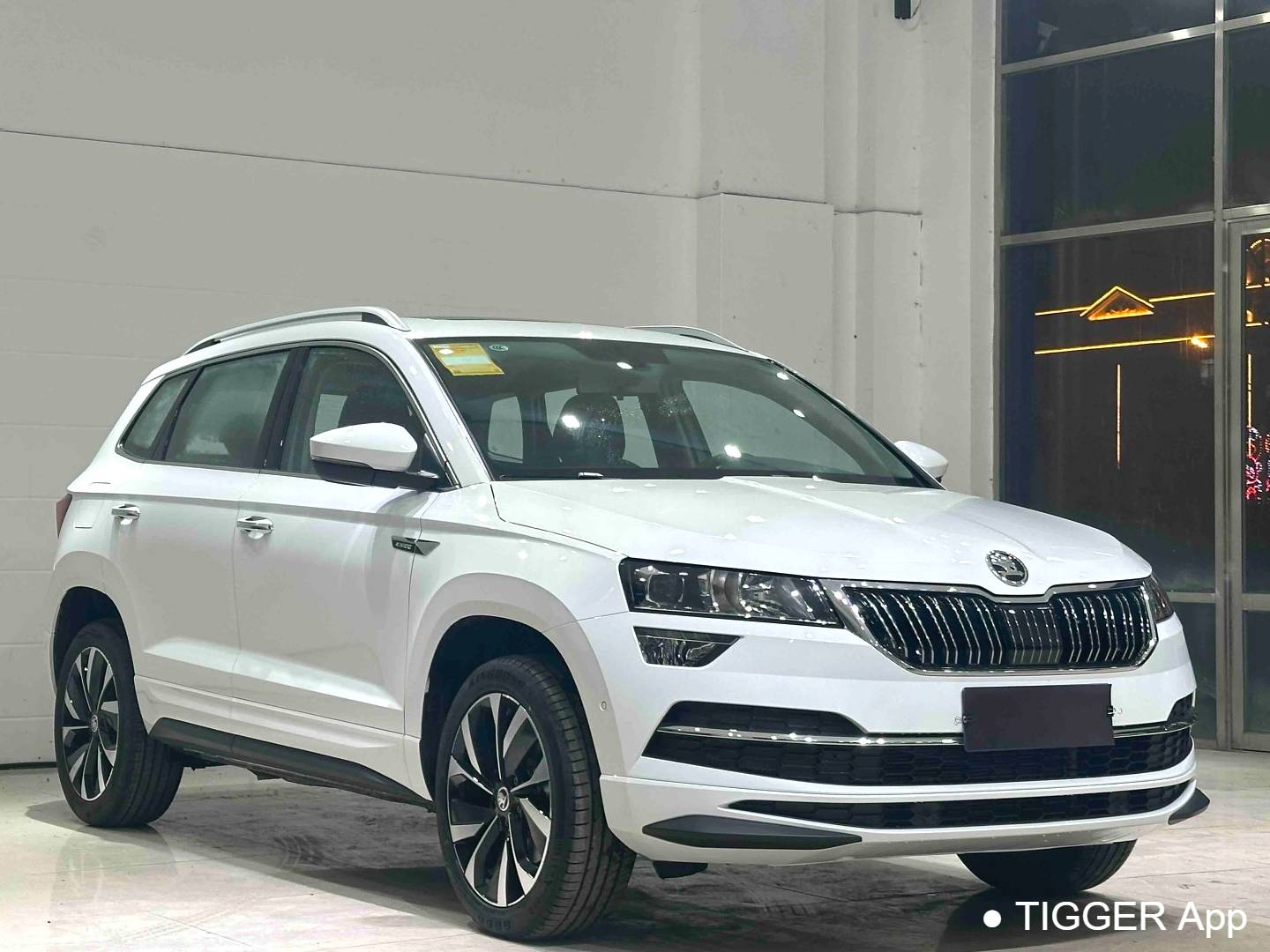 ŠKODA 2024 KAROQ 1.4TSI TSI280 Luxury Edition Automatic Transmission