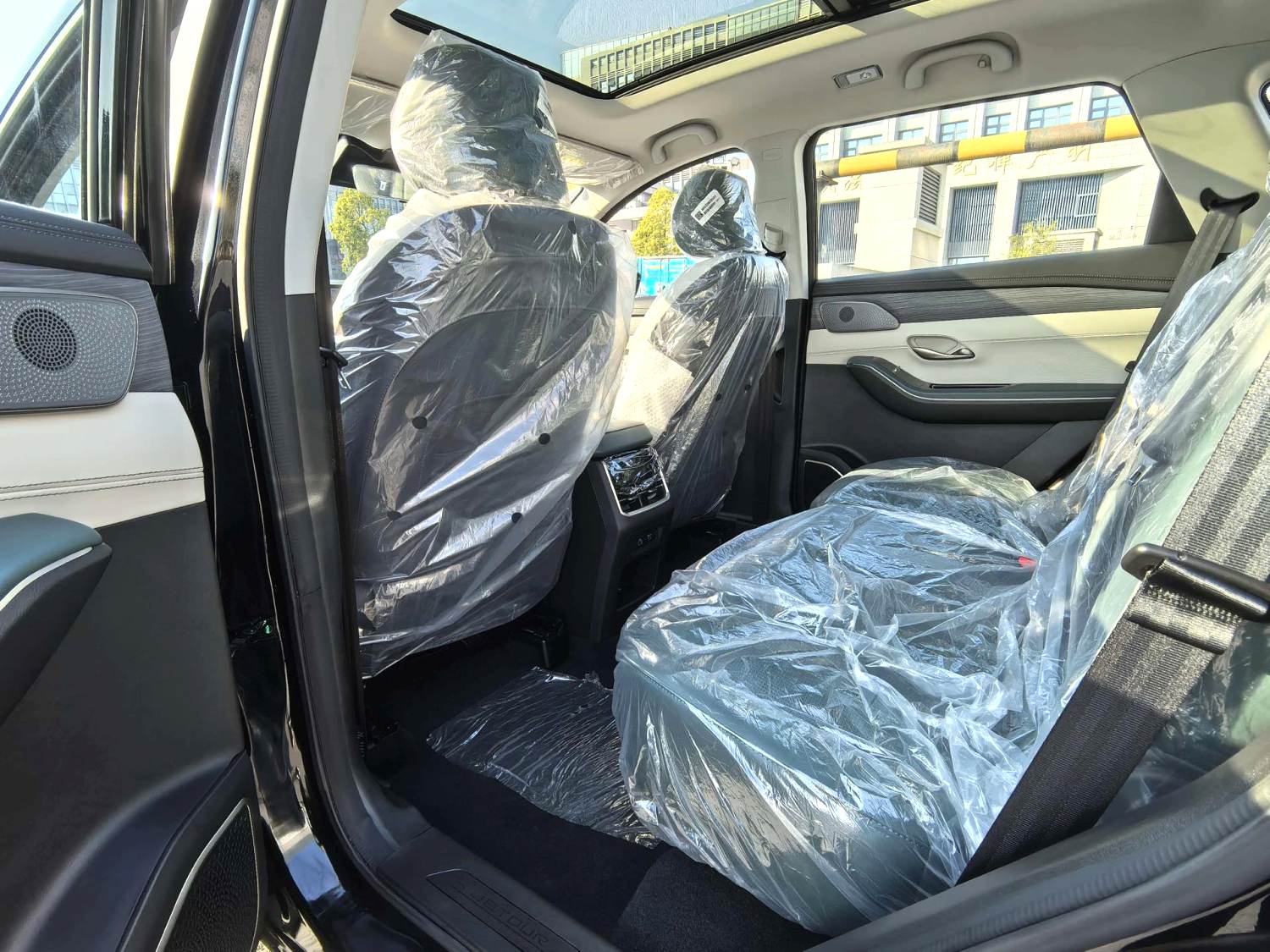 JETOUR 2023 Shanhai L9 1.5TD Pro 7-seater automatic transmission