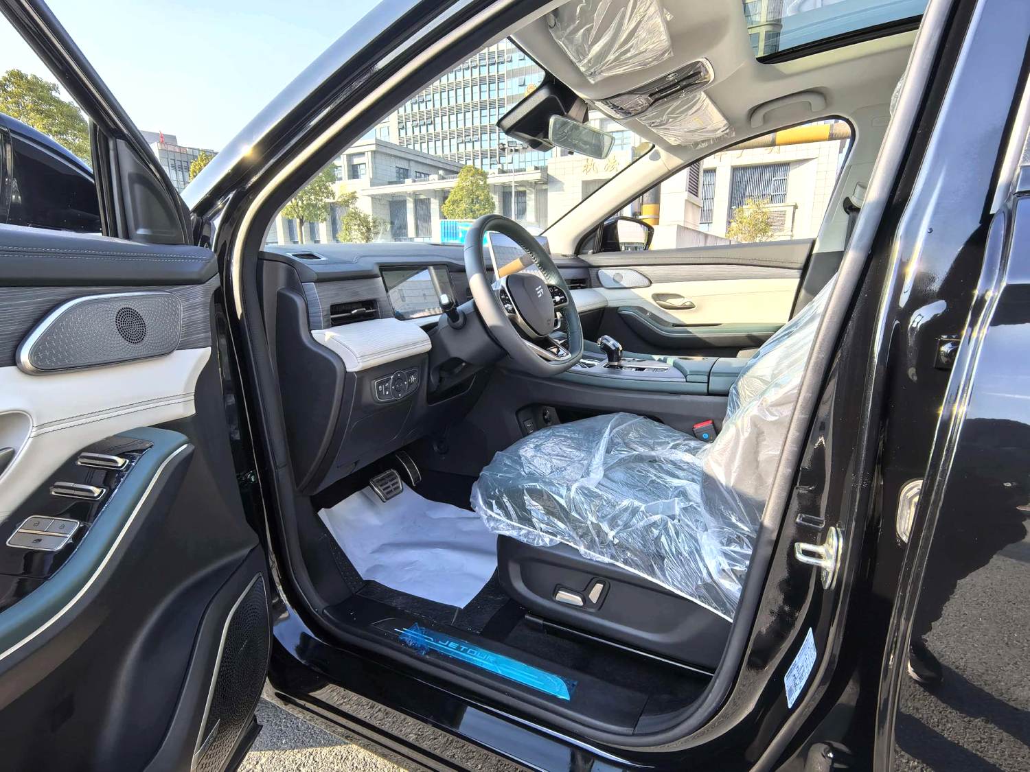 JETOUR 2023 Shanhai L9 1.5TD Pro 7-seater automatic transmission