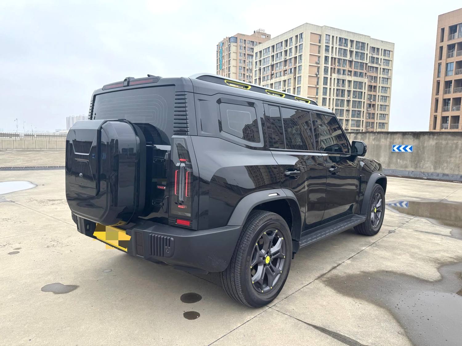 JETOUR 2023 Traveler 2.0T 4WD Crossover PRO Automatic Transmission