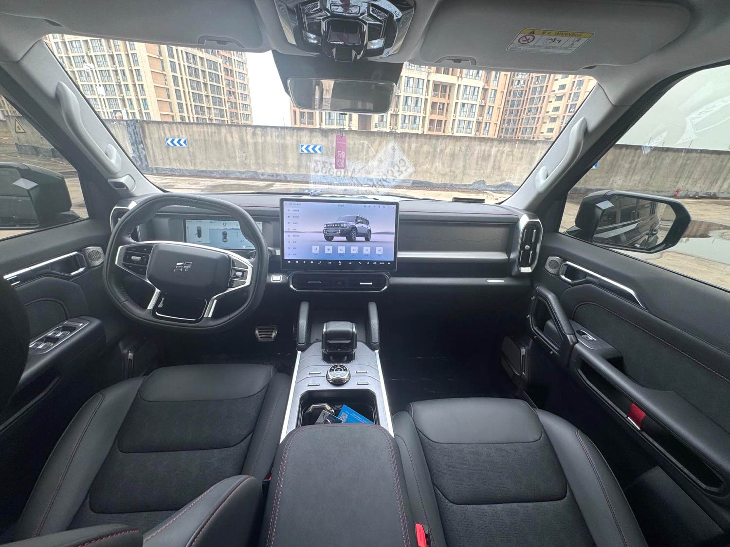 JETOUR 2023 Traveler 2.0T 4WD Crossover PRO Automatic Transmission