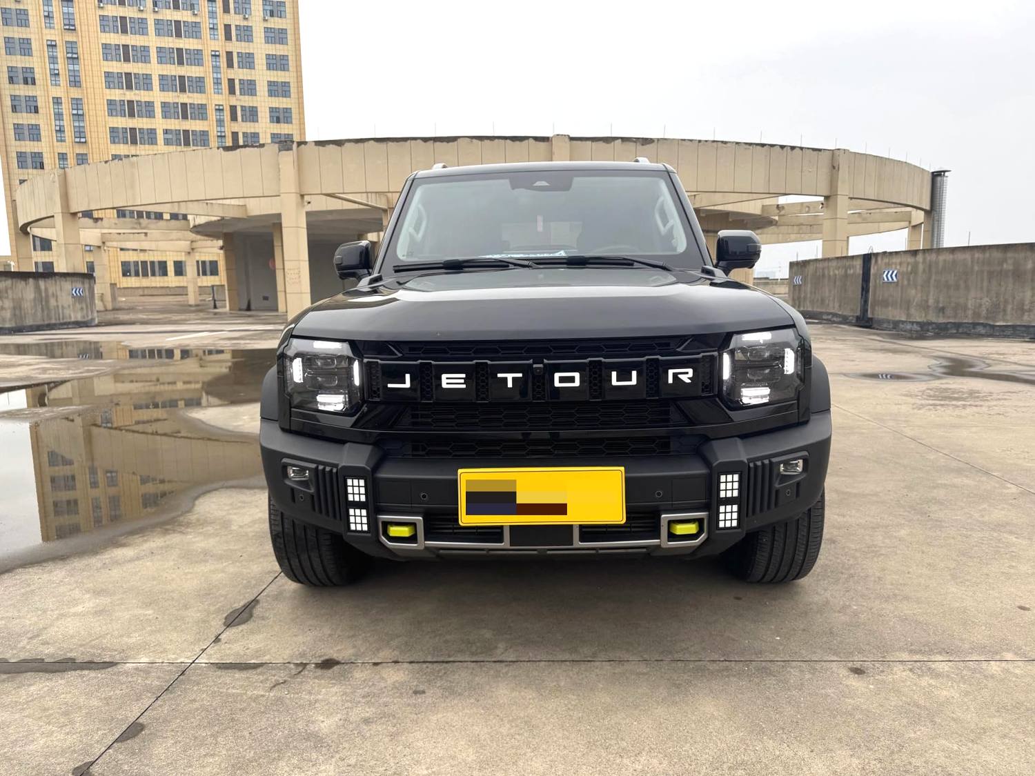 JETOUR 2023 Traveler 2.0T 4WD Crossover PRO Automatic Transmission