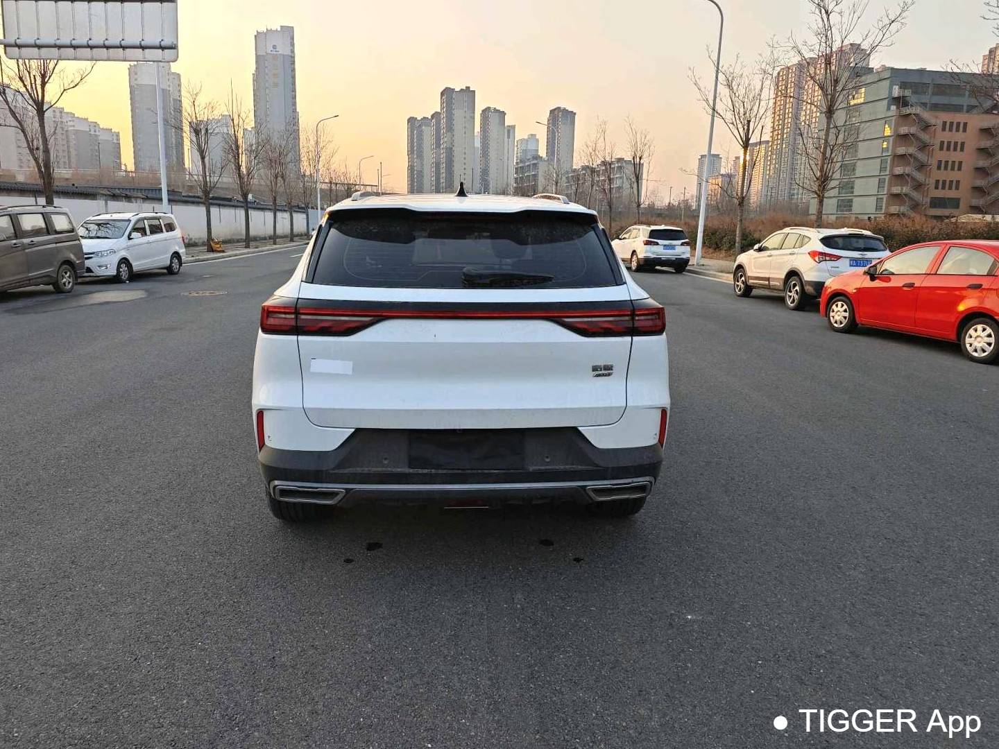 AEOLUS 2022 HUGE 1.5T Enjoyment Edition · Intelligent Automatic Transmission