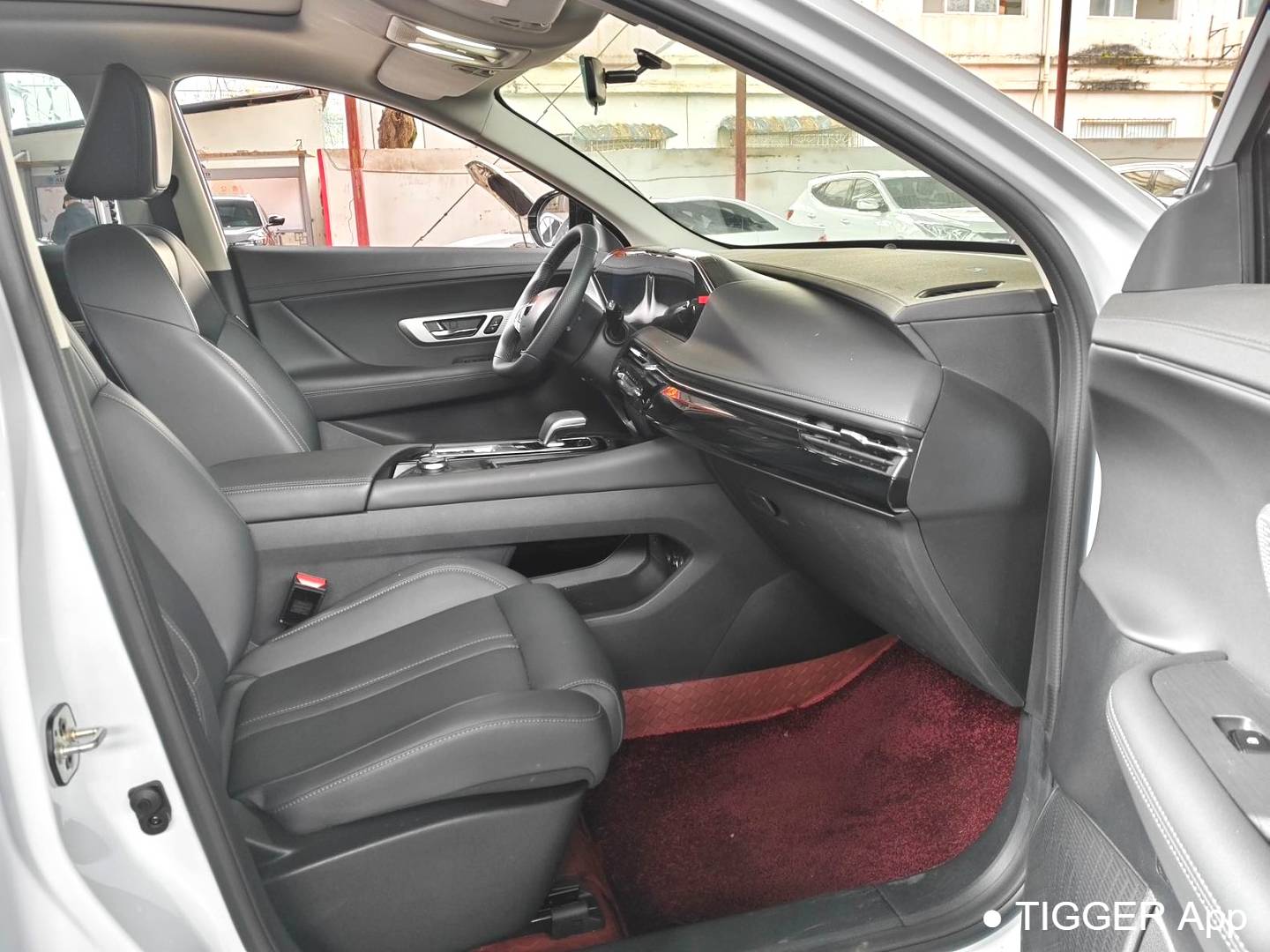 AEOLUS  2024 HUGE 1.5T Mach Luxury Automatic Transmission