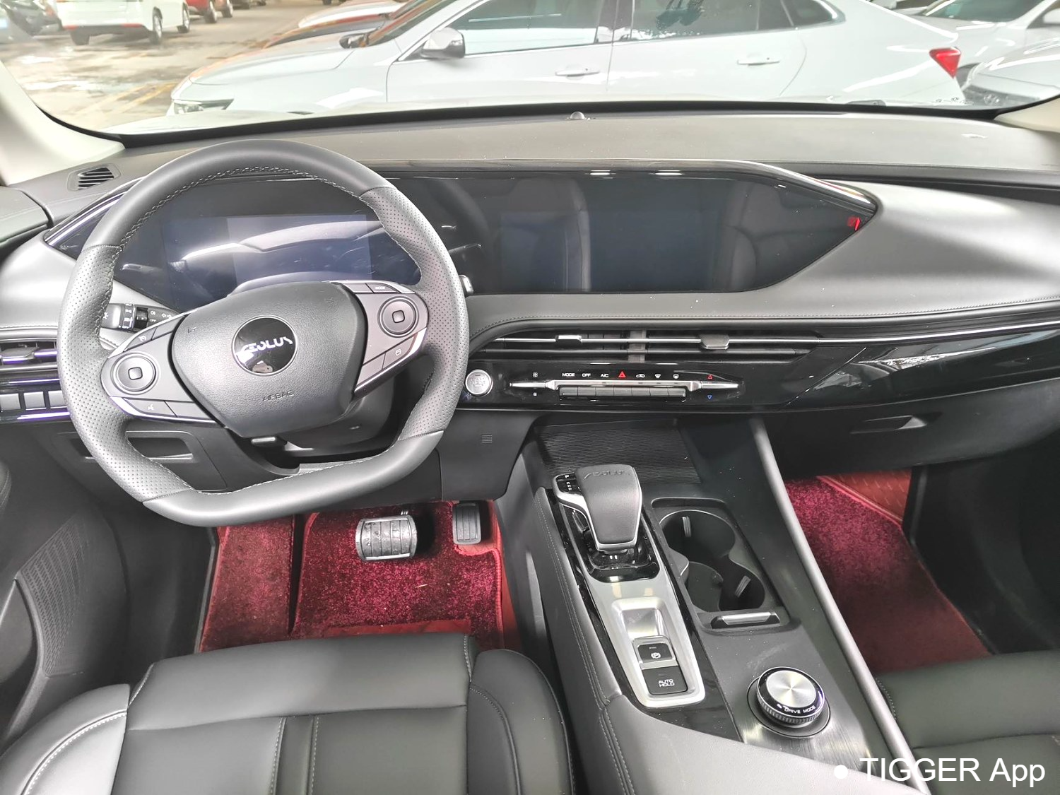 AEOLUS  2024 HUGE 1.5T Mach Luxury Automatic Transmission