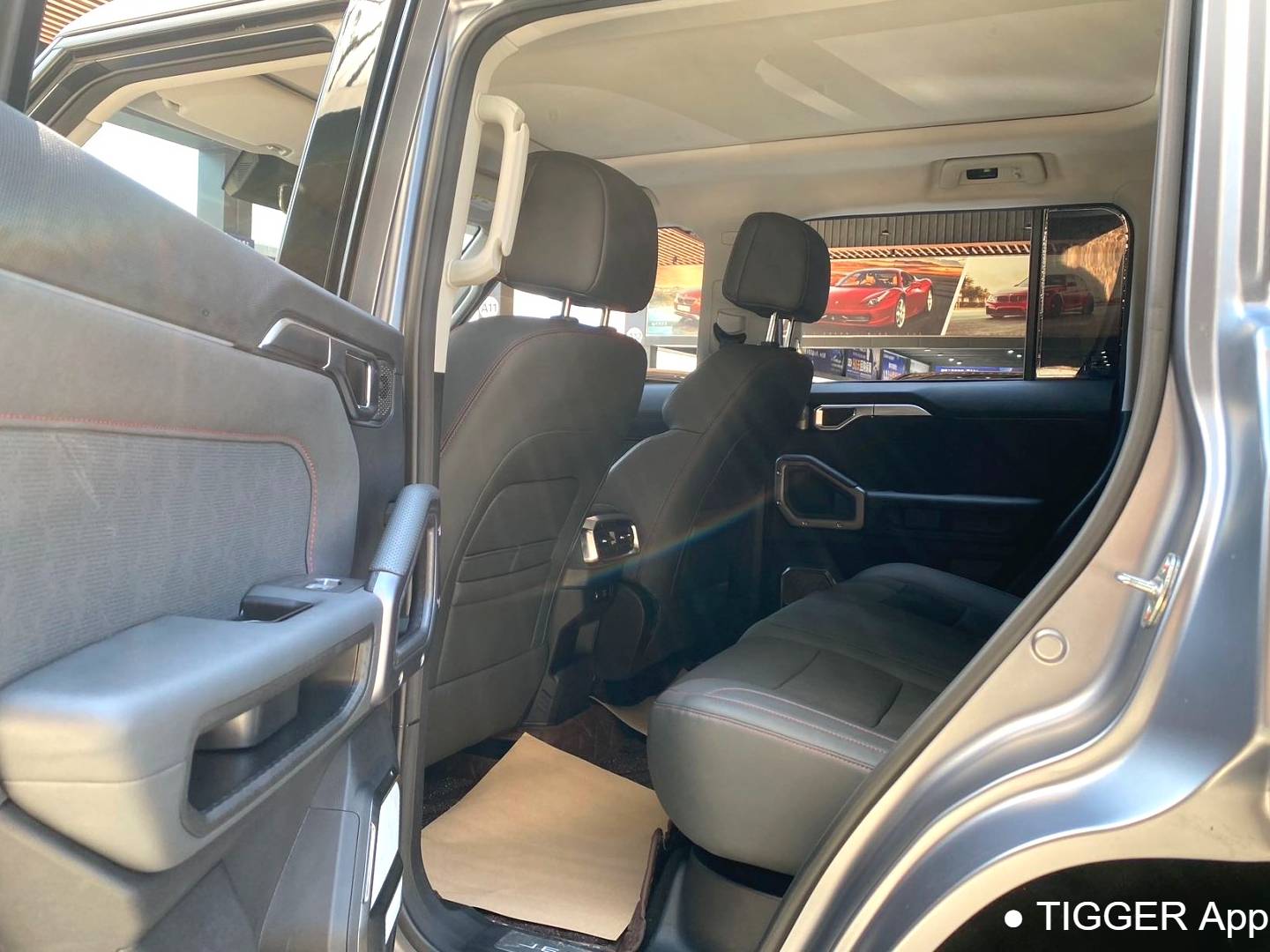 JETOUR 2023 Traveler 2.0T 4WD Crossover PRO Automatic Transmission