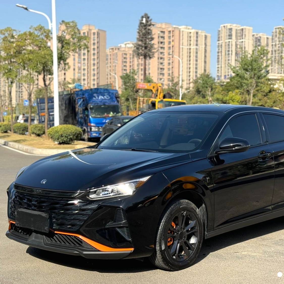 AEOLUS 2023 Yi Xuan 1.5 Honor Edition Automatic Transmission سيارة مستعملة