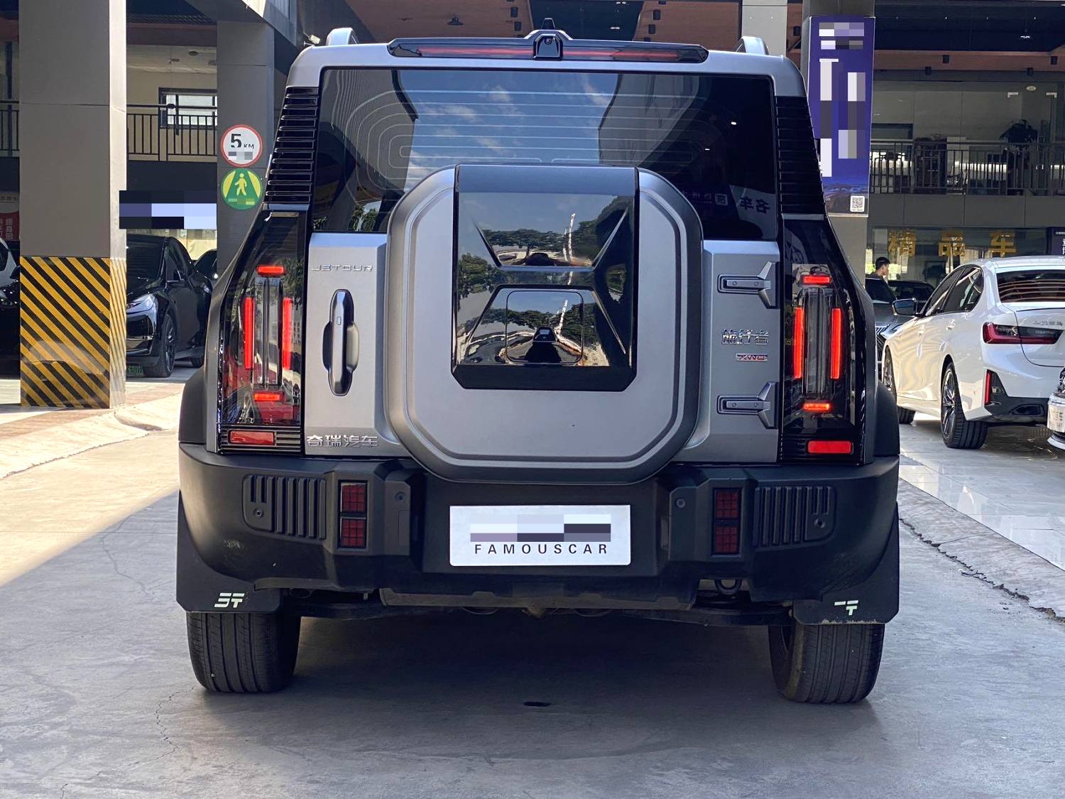 JETOUR 2023 Traveler 2.0T 4WD Crossover PRO Automatic Transmission