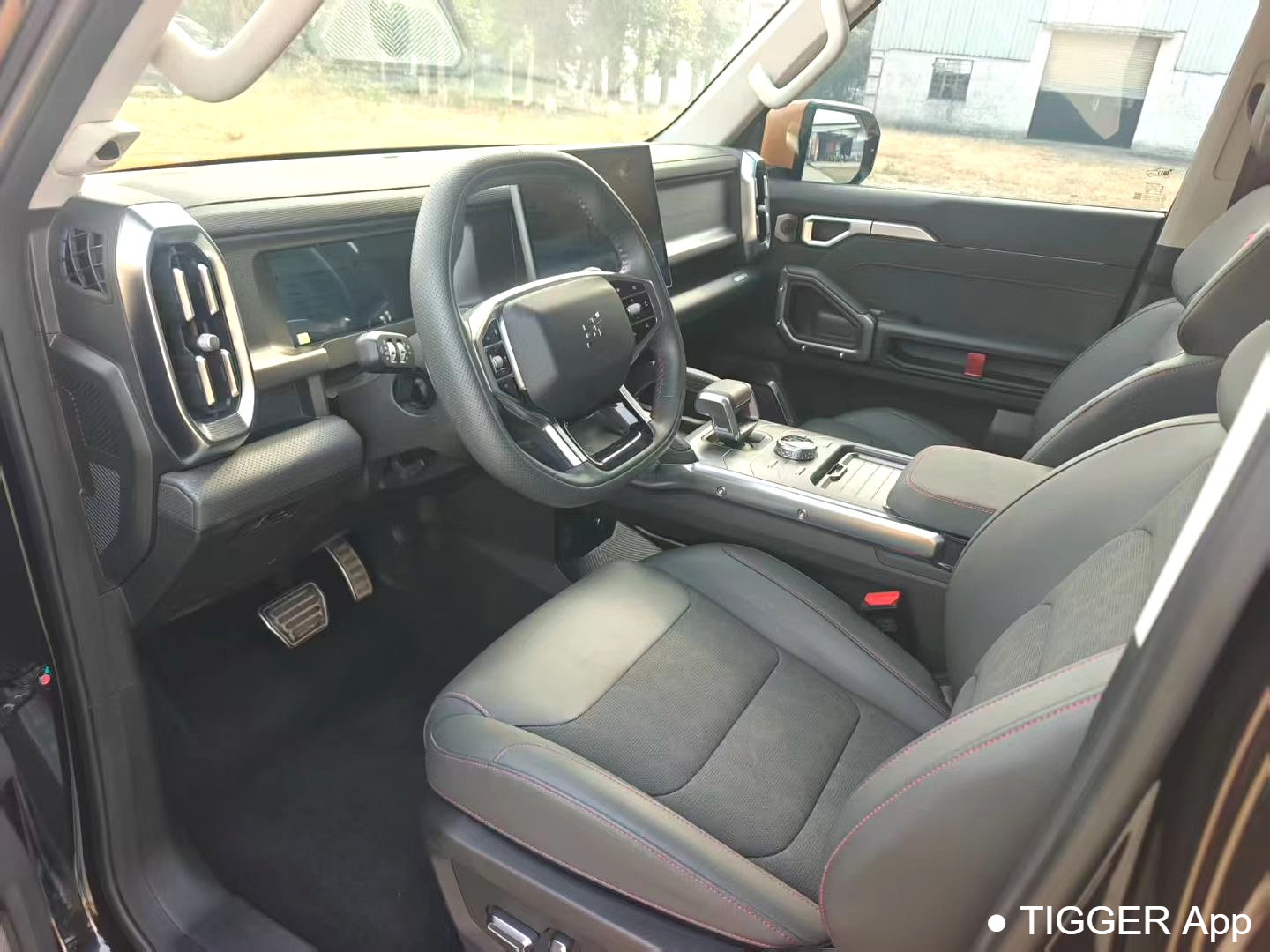 JETOUR 2023 Traveler 2.0T 4WD Crossover PRO Automatic Transmission