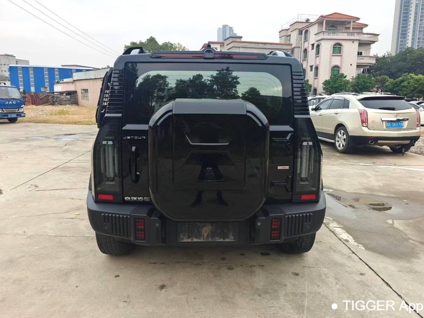 JETOUR 2023 Traveler 2.0T 4WD Crossover PRO Automatic Transmission