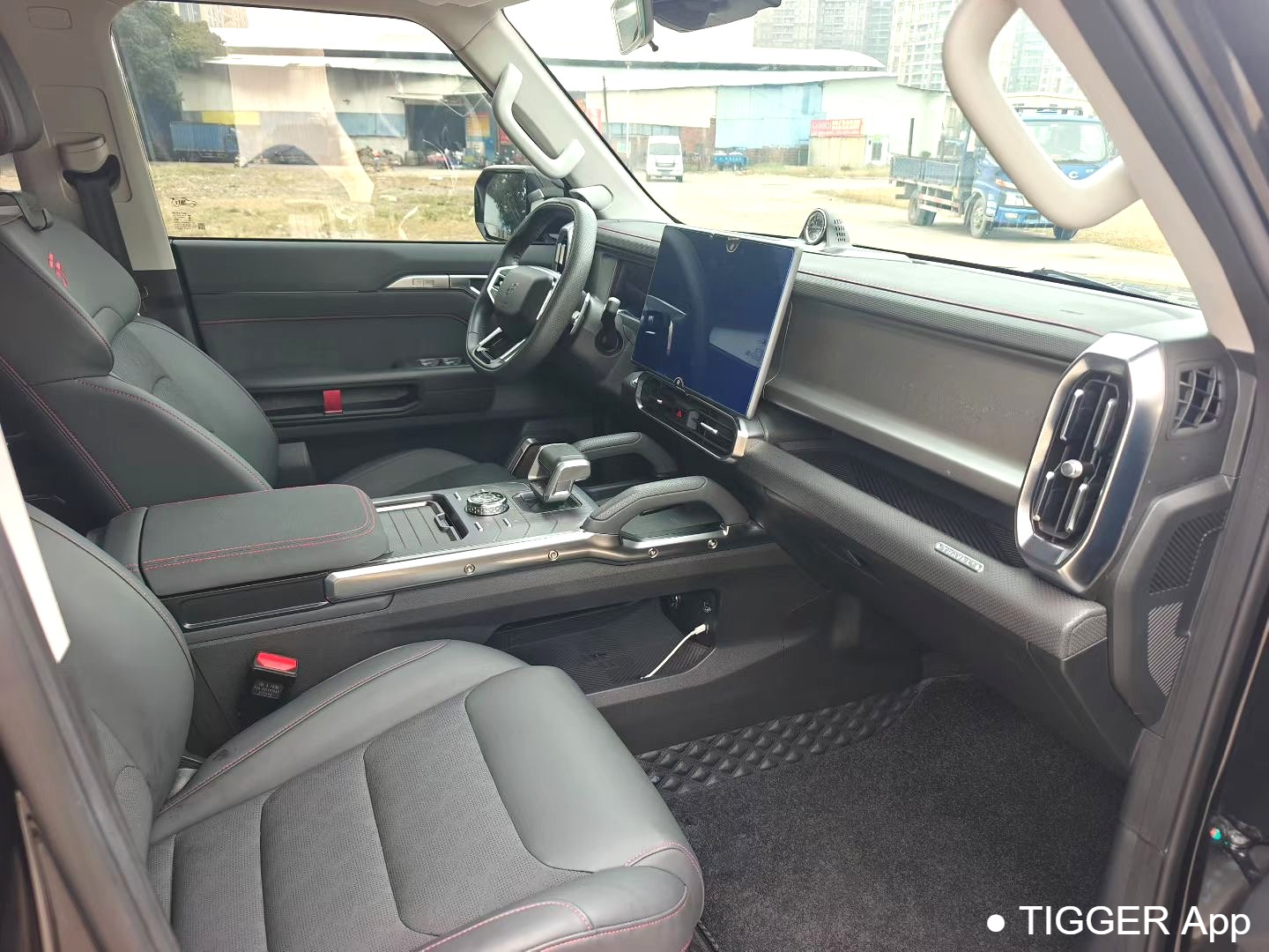 JETOUR 2023 Traveler 2.0T 4WD Crossover PRO Automatic Transmission