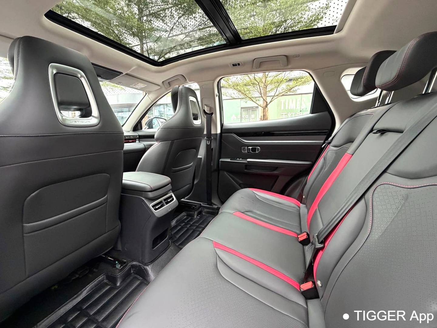 JETOUR 2024 DASHING 1.5T Longteng Edition PRO Automatic Transmission