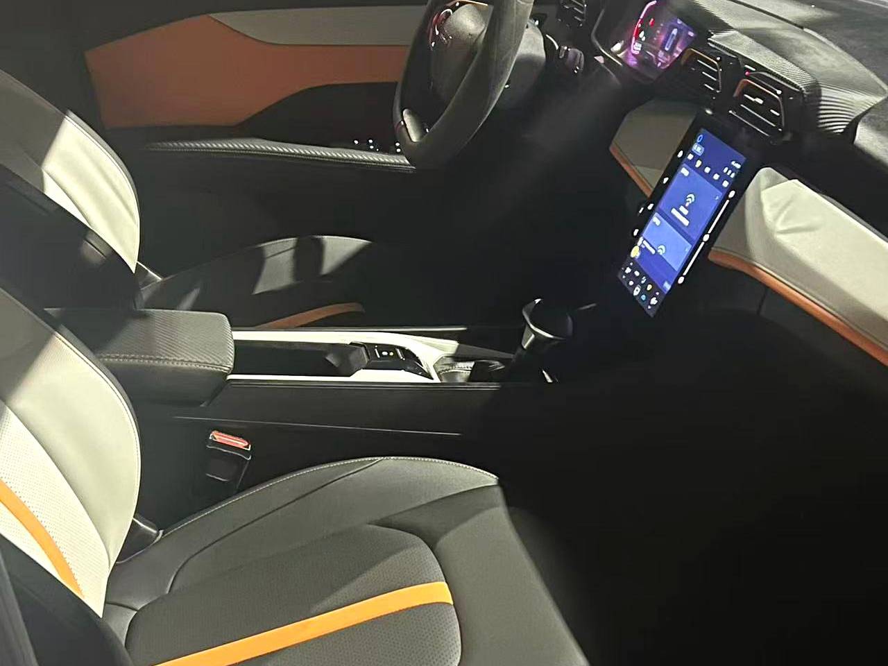 AEOLUS 2023 Yi Xuan 1.5 Enjoyment Edition Automatic Transmission