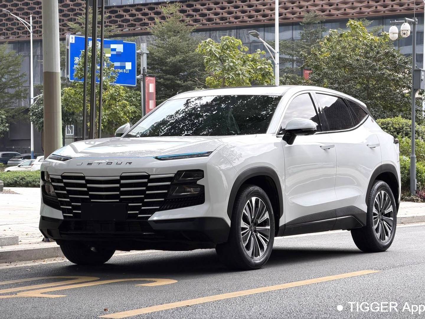 JETOUR 2022 DASHING 1.6T King PLUS Automatic Transmission