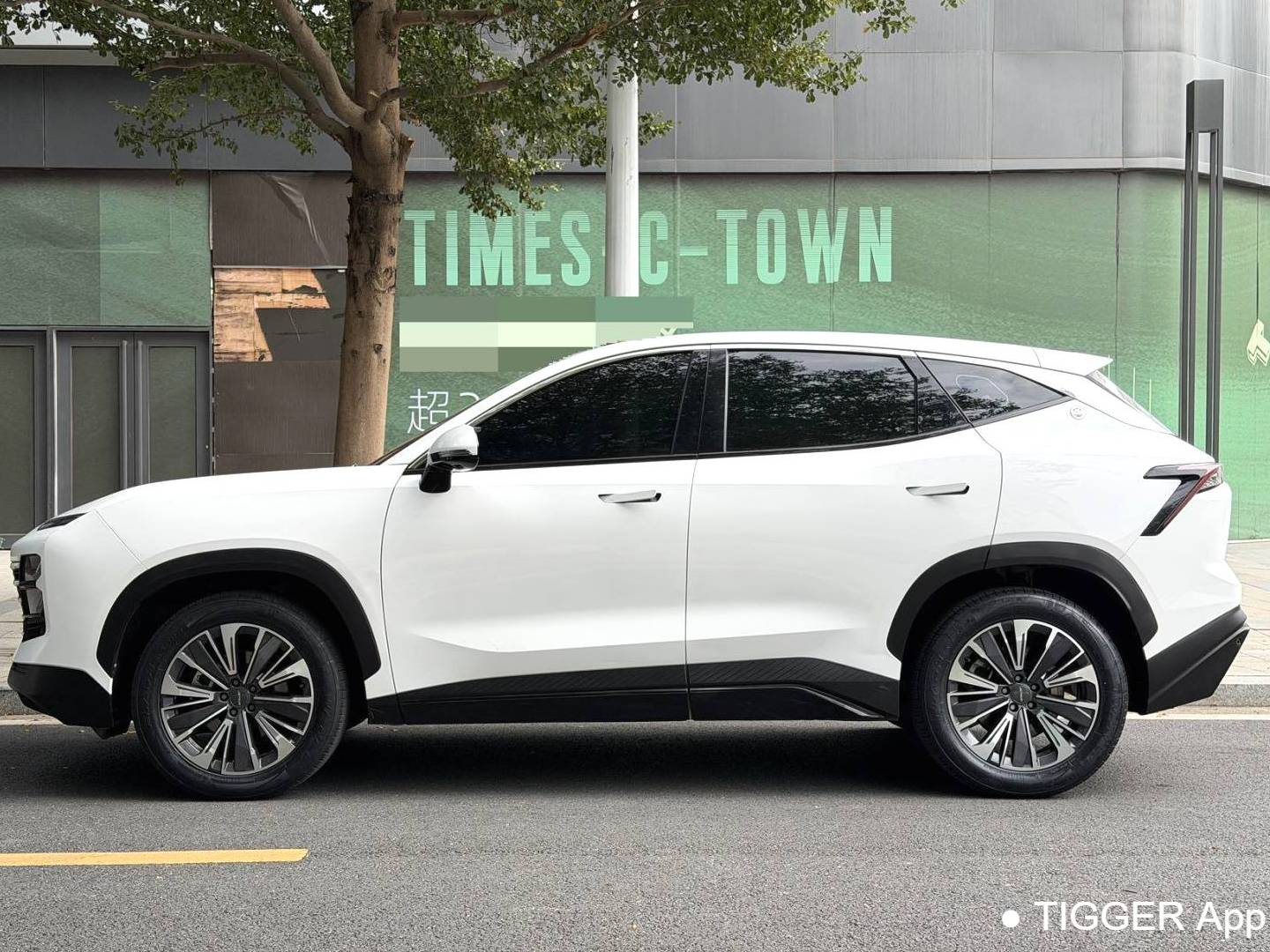 JETOUR 2022 DASHING 1.6T King PLUS Automatic Transmission