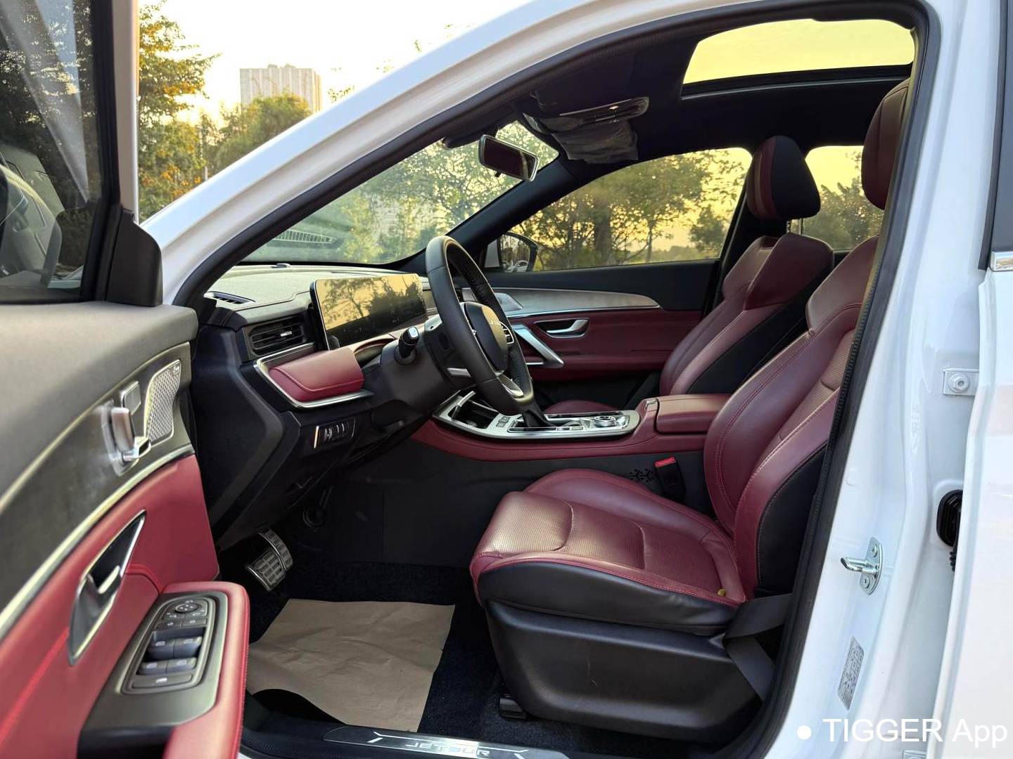 JETOUR 2021 X70 PLUS 1.6T Star 7-seater Automatic Transmission