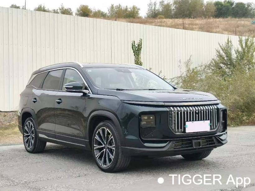 JETOUR 2024 X90 PRO 2.0T Flagship Edition 7-seater Automatic Transmission