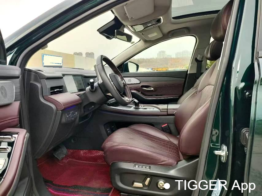 JETOUR 2024 X90 PRO 2.0T Flagship Edition 7-seater Automatic Transmission