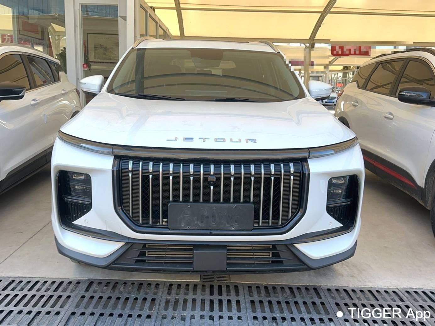 JETOUR 2024 X90 PRO 2.0T Luxury Edition 5-seater automatic transmission