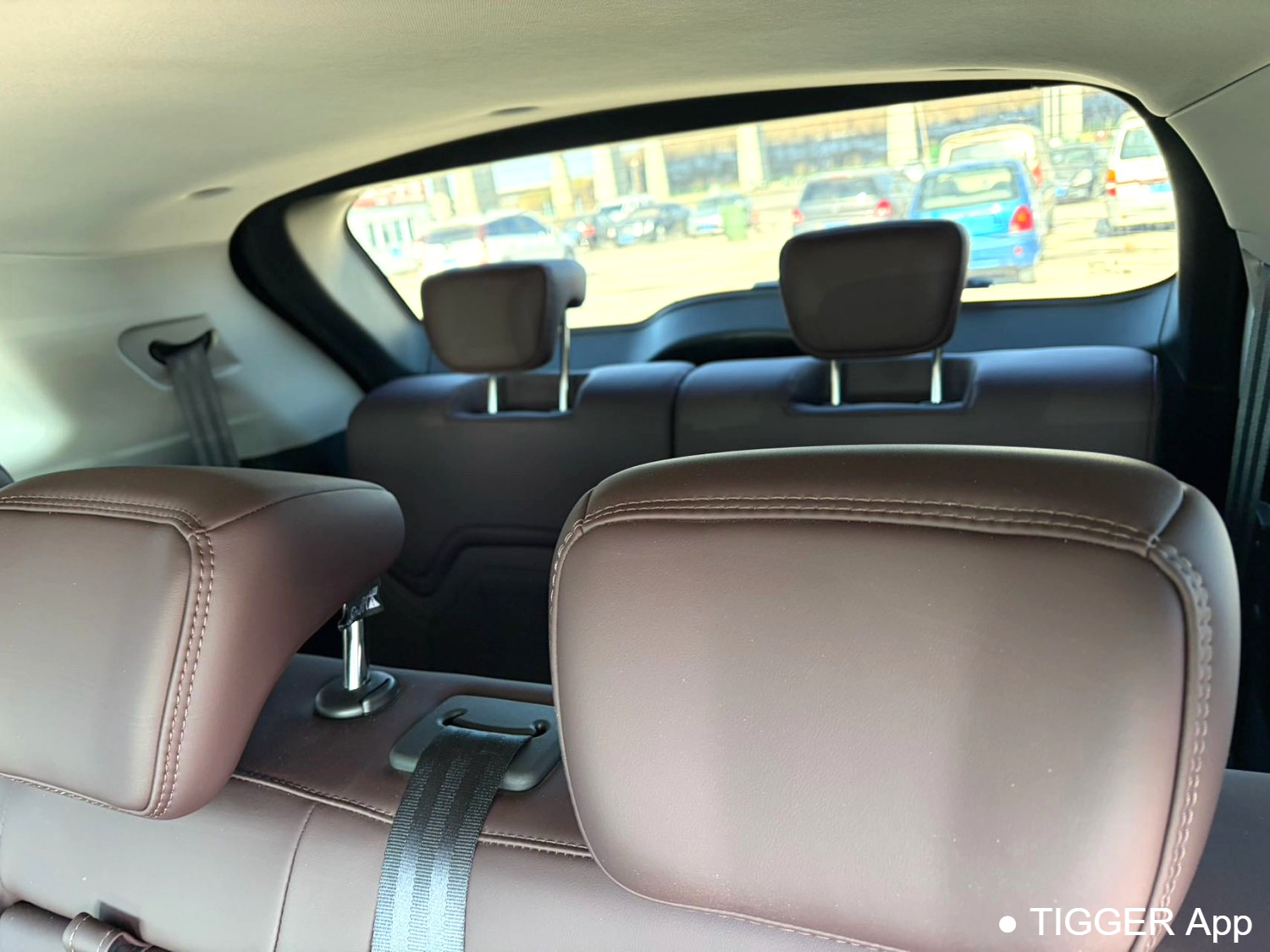 JETOUR 2023 X90 PLUS 1.6TD Villa 7-seater automatic transmission