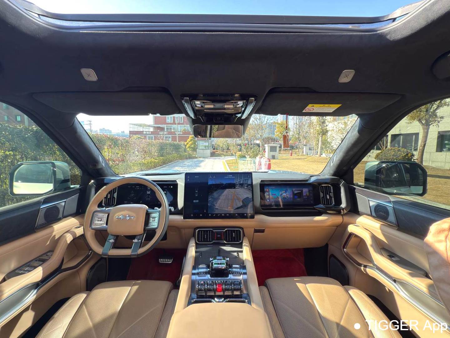 Formula Leopard‌ 2025 Leopard 8 2.0T Stepless Intelligent Brave Flagship Edition 7-seater Automatic Transmission