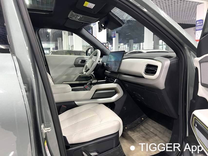 二手Formula Leopard‌ 2025 T3 501KM 4WD Intelligent Driving Max Edition Automatic Transmission