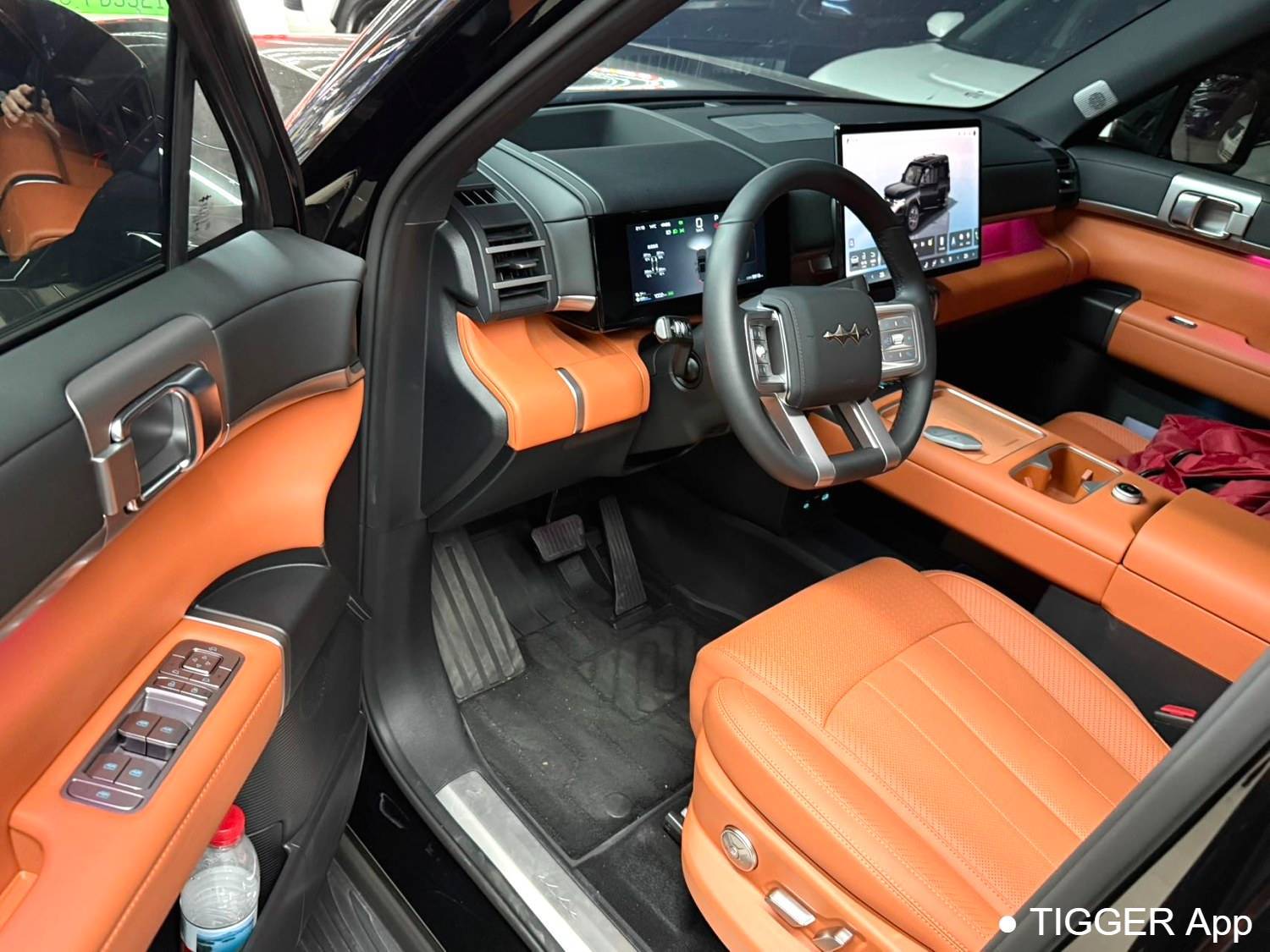 二手Formula Leopard‌ 2025 T7 1.5T Stepless 190KM 4WD Ultra Edition Automatic Transmission