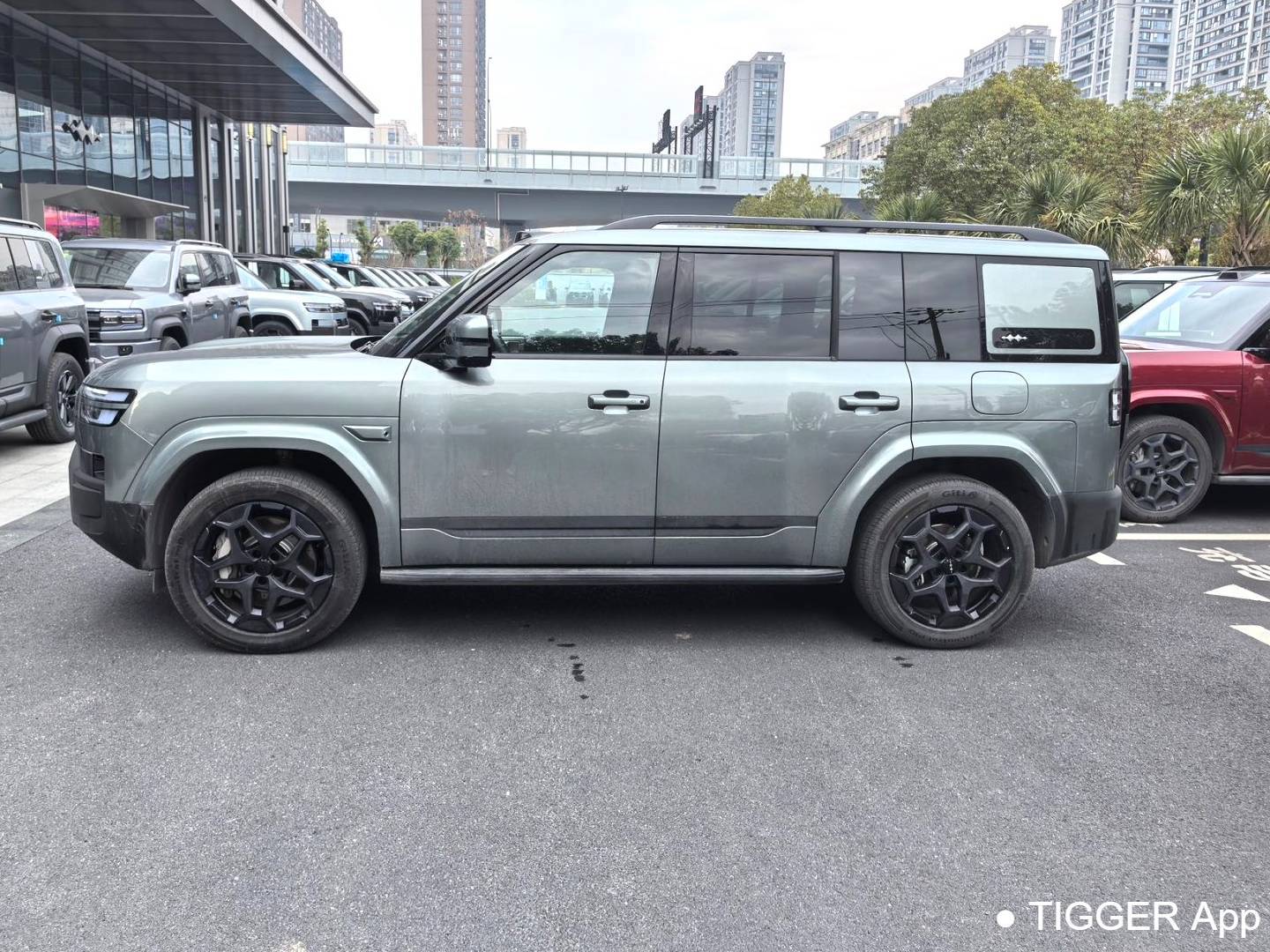 Formula Leopard‌ 2025 T7 1.5T Stepless 190KM 4WD Ultra Edition Automatic Transmission
