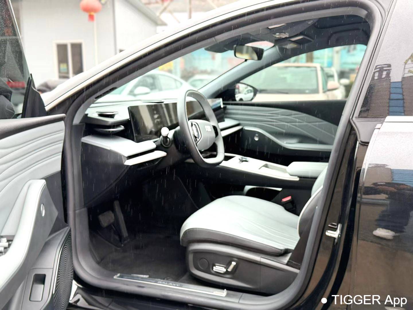 used GALAXY 2024 E8 550km rear wheel drive Longteng version automatic transmission