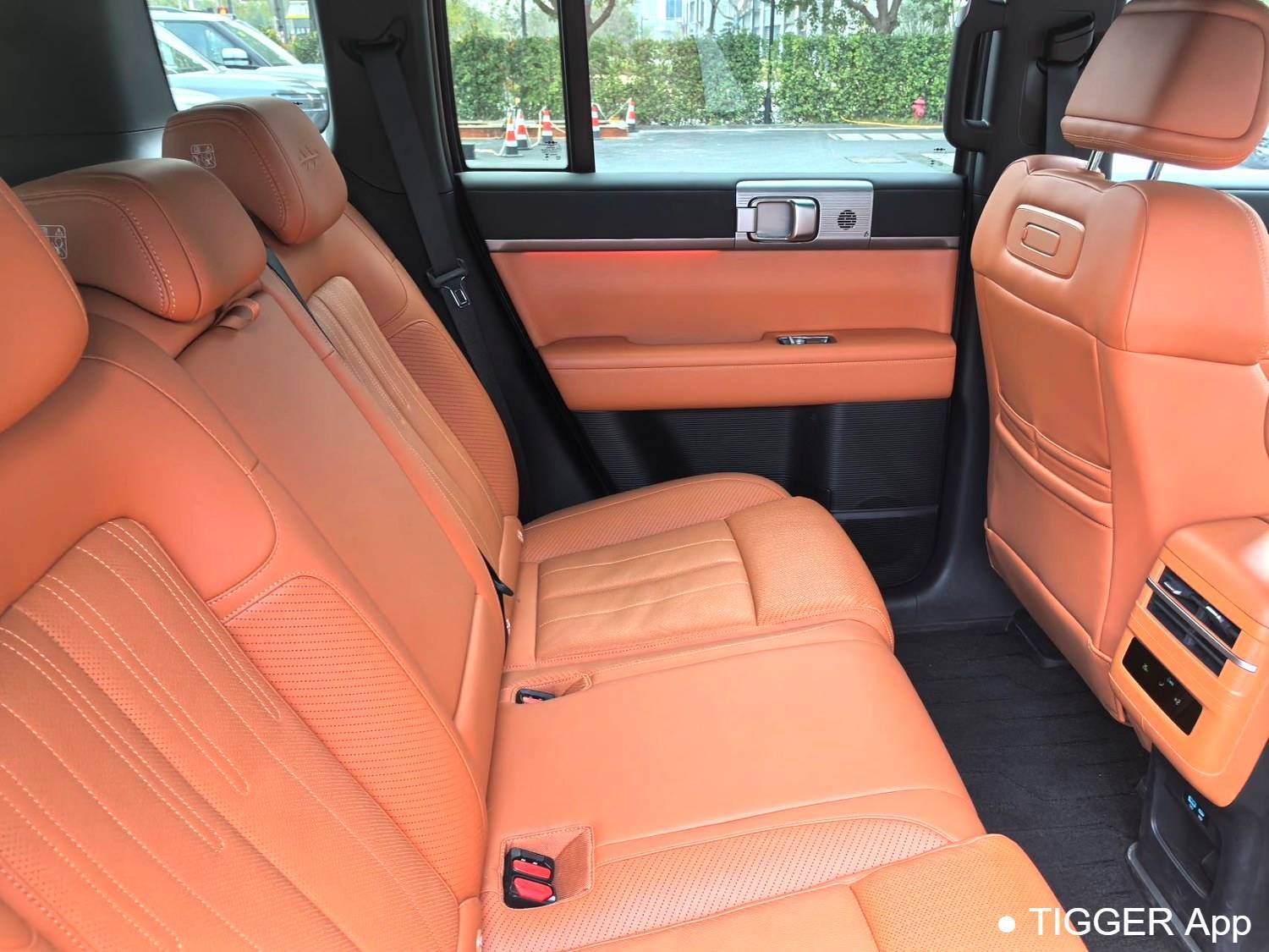 二手Formula Leopard‌ 2025 T7 1.5T Stepless 190KM 4WD Ultra Edition Automatic Transmission