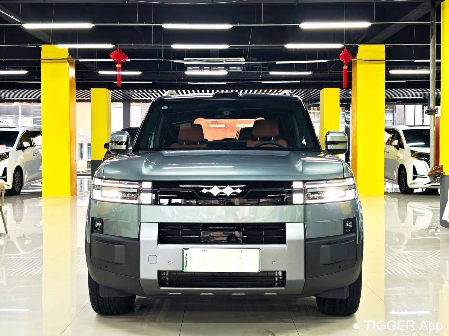 二手Formula Leopard‌ 2025 T7 1.5T Stepless 190KM 4WD Ultra Edition Automatic Transmission