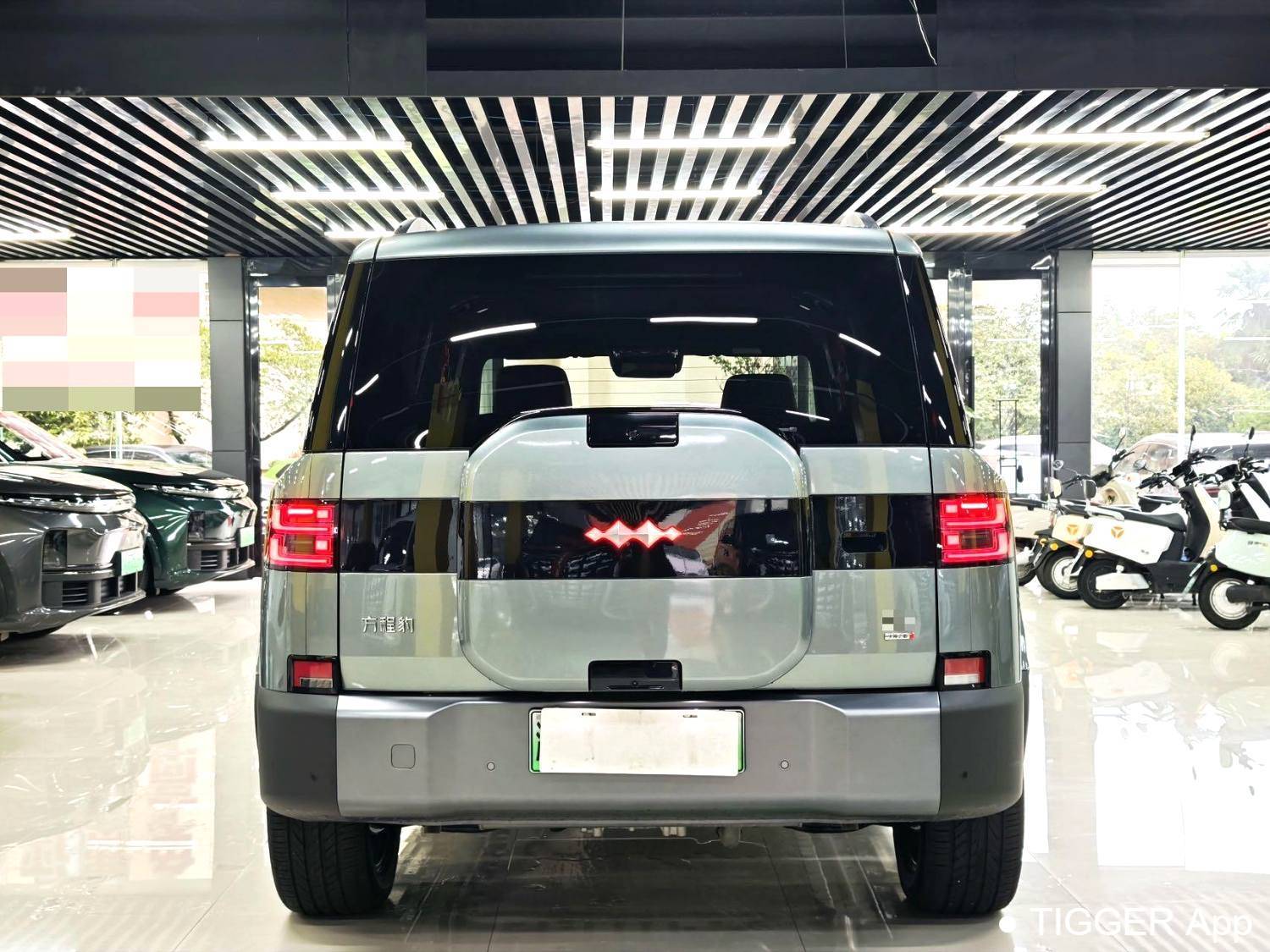 二手Formula Leopard‌ 2025 T7 1.5T Stepless 190KM 4WD Ultra Edition Automatic Transmission