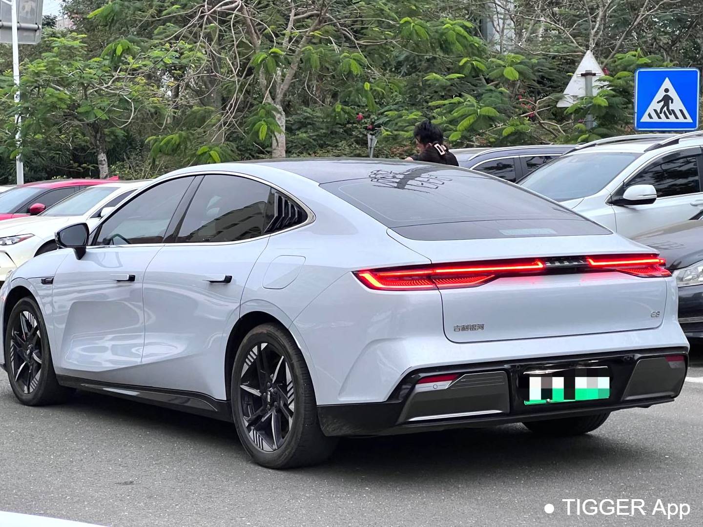 GALAXY 2024 E8 550km PRO Automatic Transmission