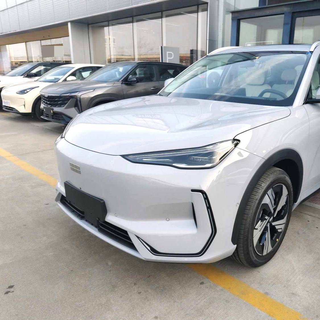 GALAXY 2024 E5 530km Starship Edition Automatic Transmission Подержанный автомобиль