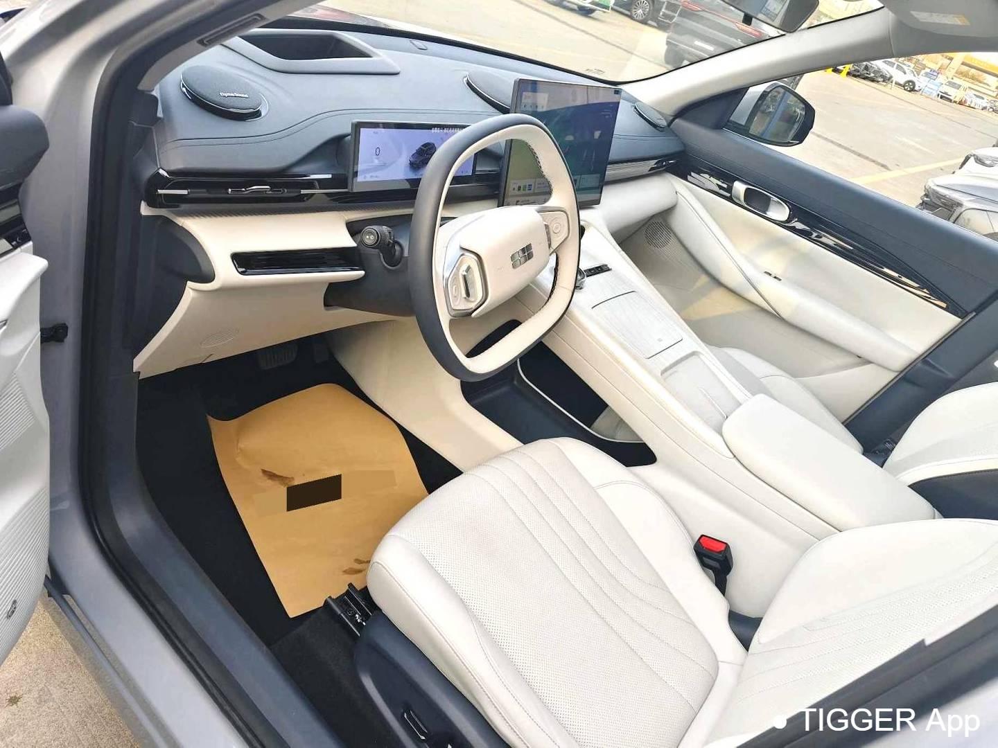 GALAXY 2024 E5 530km Starship Edition Automatic Transmission