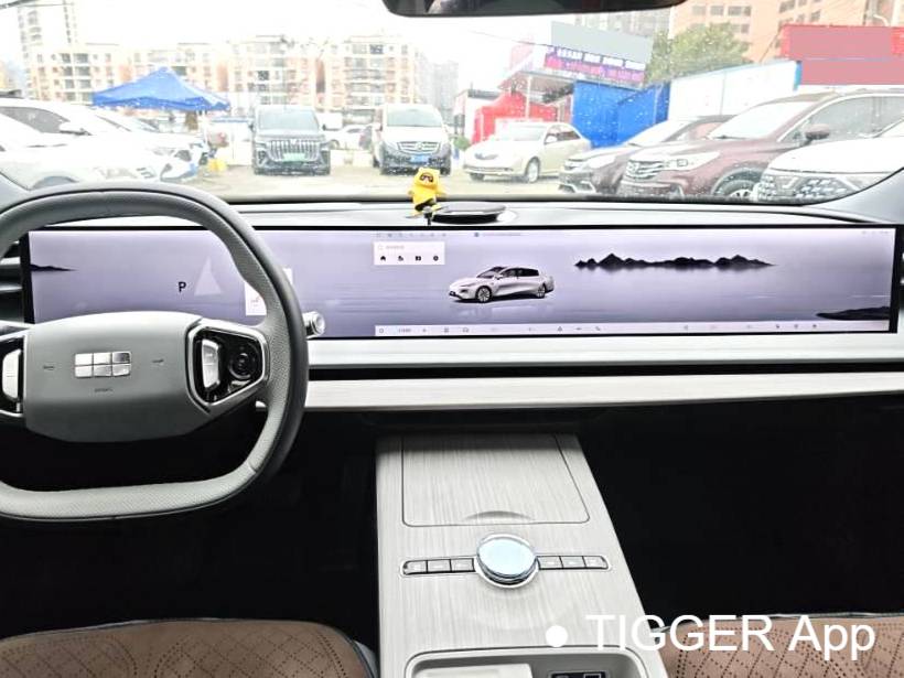 GALAXY 2024 E8 550km PRO Automatic Transmission