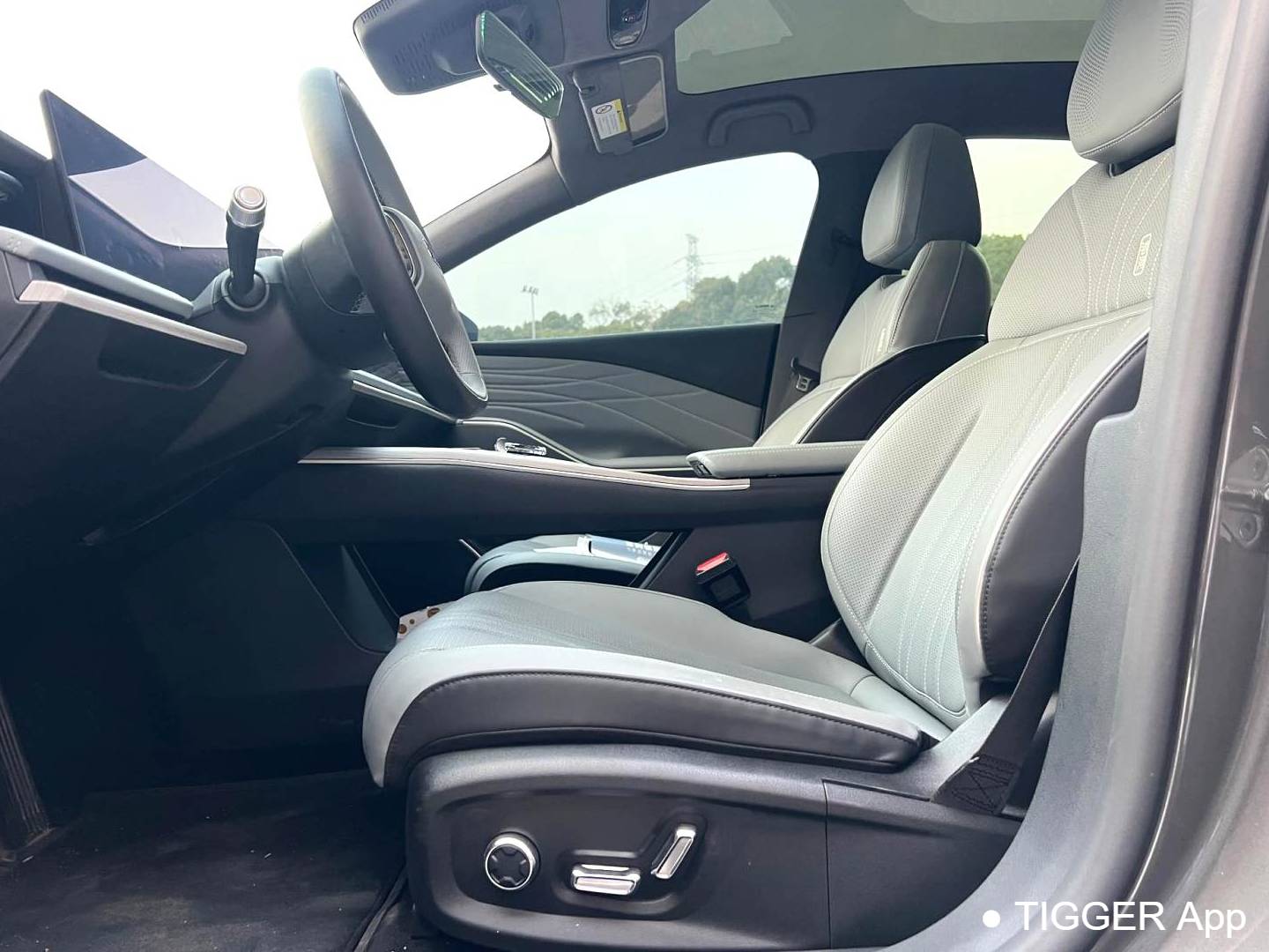 GALAXY  2024 E8 665km Starship Long Range Edition Automatic Transmission