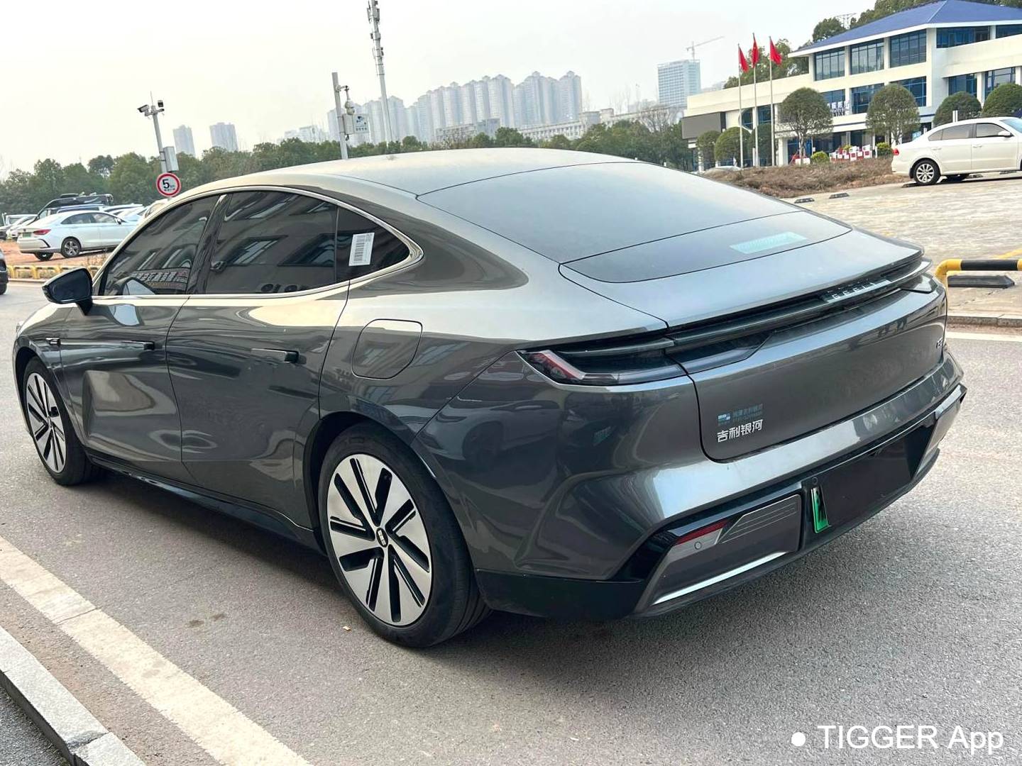 GALAXY  2024 E8 665km Starship Long Range Edition Automatic Transmission