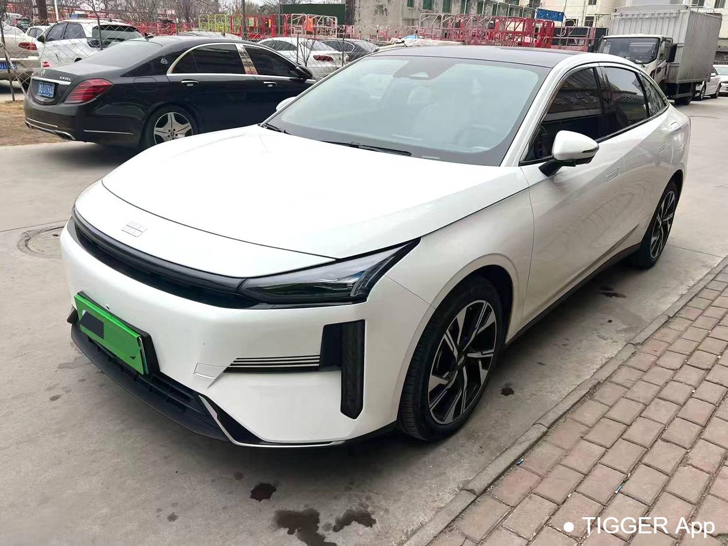 GALAXY 2024 L6 1.5T Longteng Edition 125km PLUS Automatic Transmission