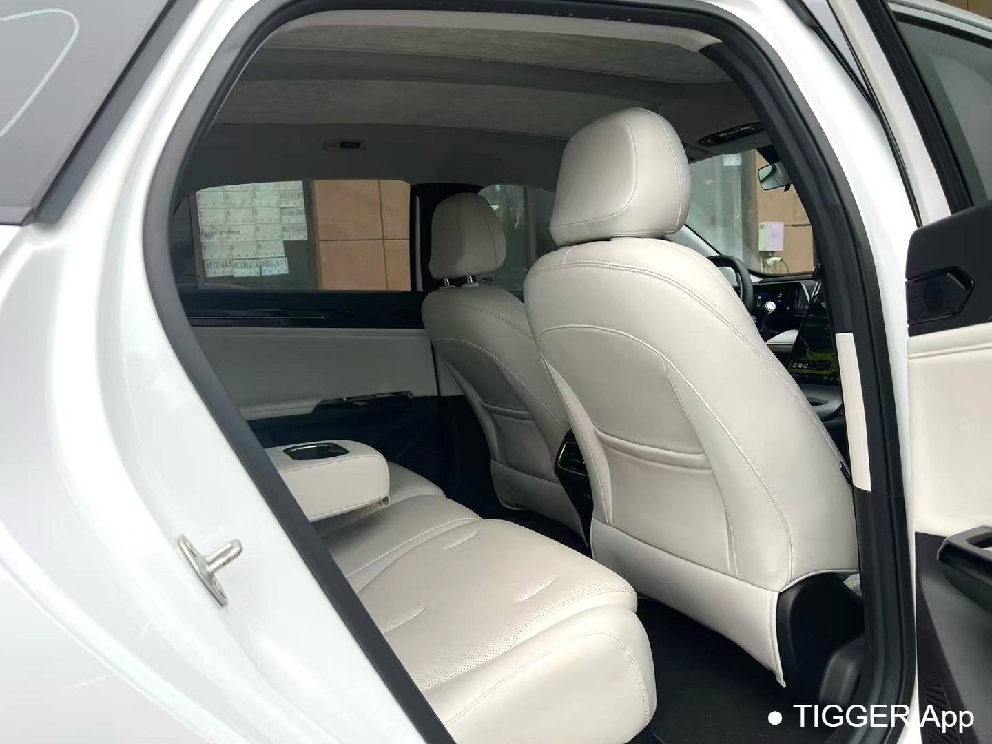 GALAXY 2024 L6 1.5T Longteng Edition 125km PLUS Automatic Transmission