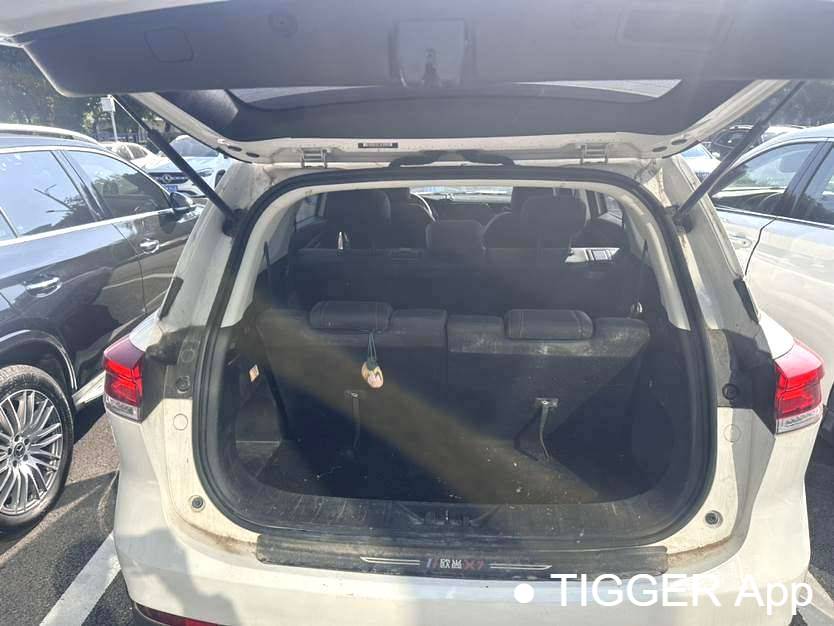 OSHAN X7 PLUS 2022 X7 PLUS 1.5T blue whale noble automatic transmission