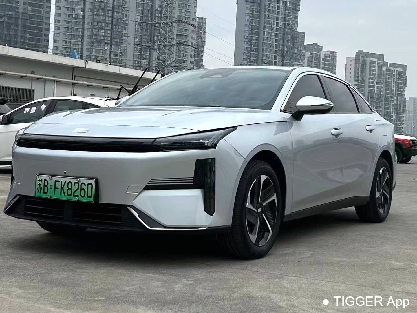 GALAXY 2025 L6 EM-i 1.5 140km Starship Edition Automatic Transmission