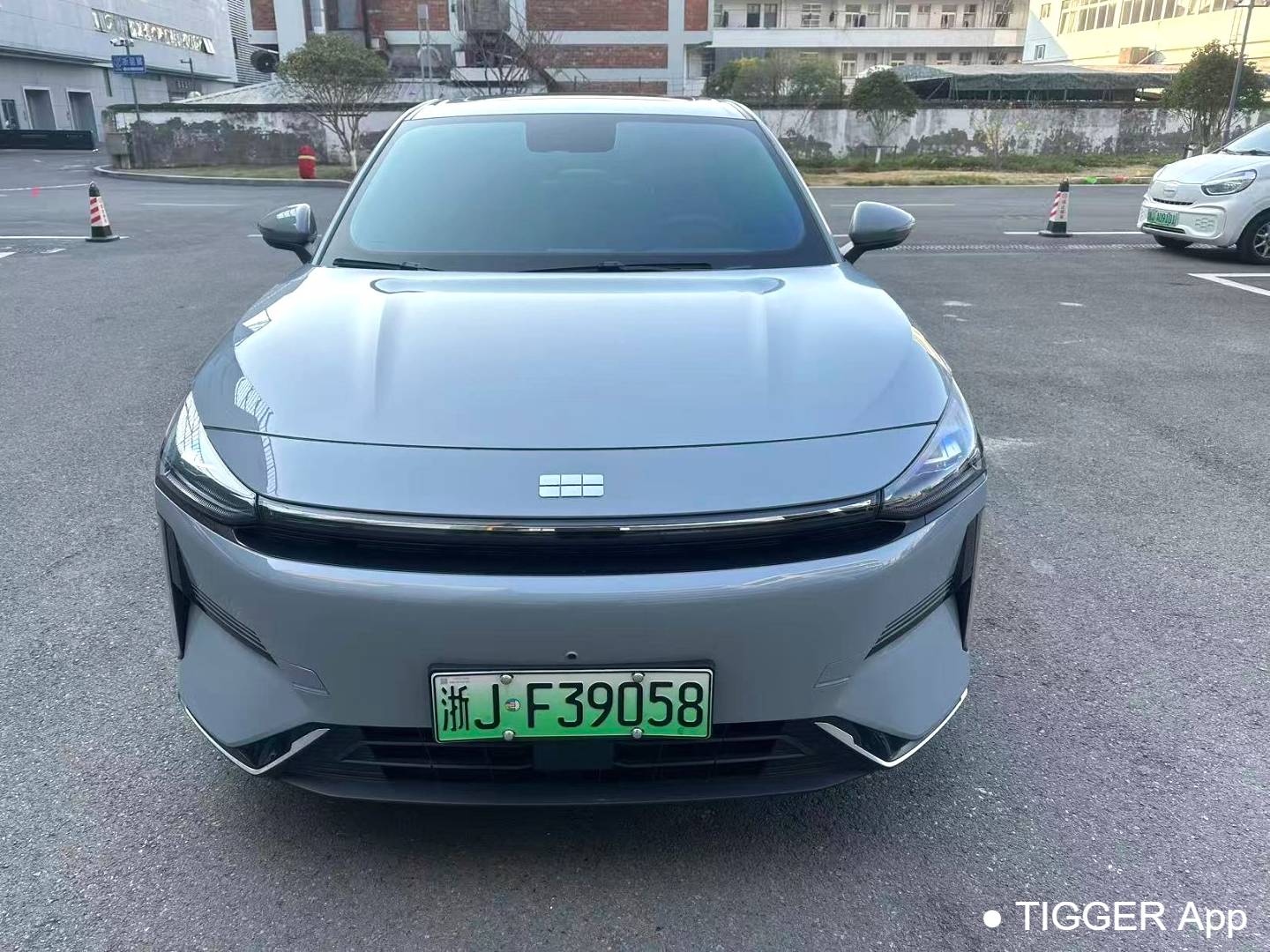  GALAXY 2024 L6 1.5T Longteng Edition 125km PLUS Automatic Transmission