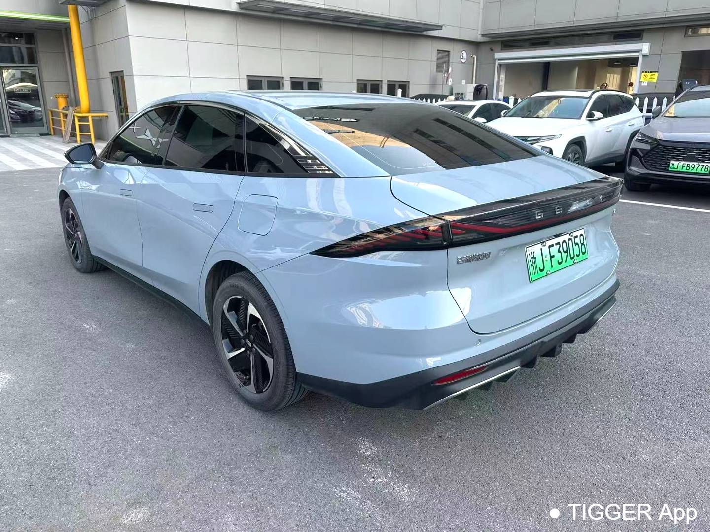  GALAXY 2024 L6 1.5T Longteng Edition 125km PLUS Automatic Transmission