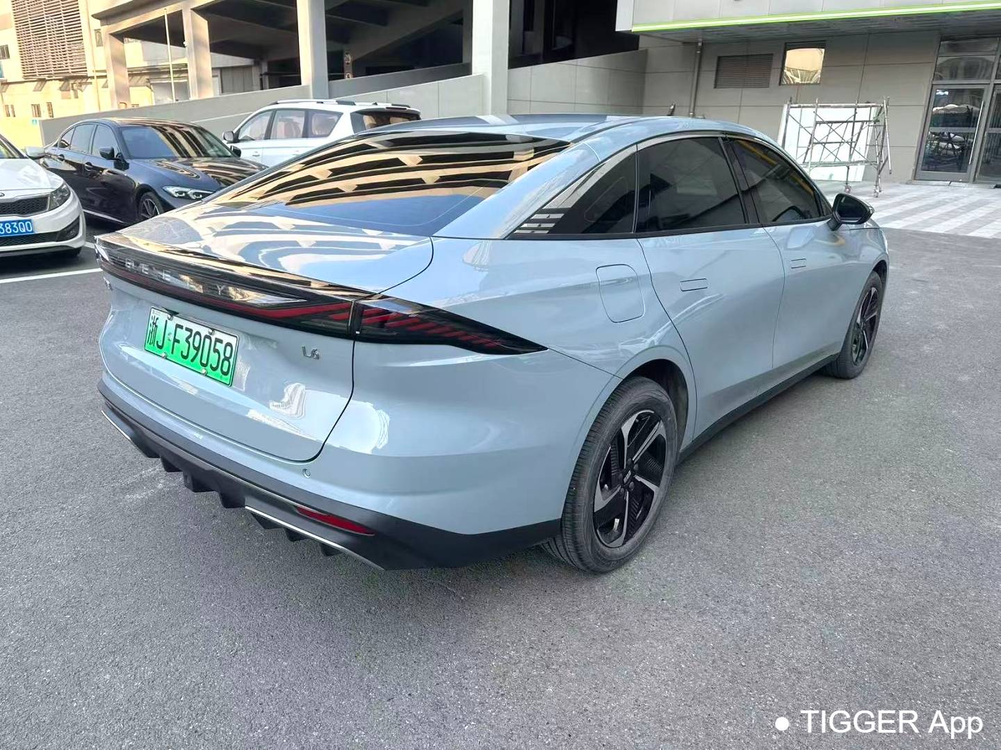  GALAXY 2024 L6 1.5T Longteng Edition 125km PLUS Automatic Transmission