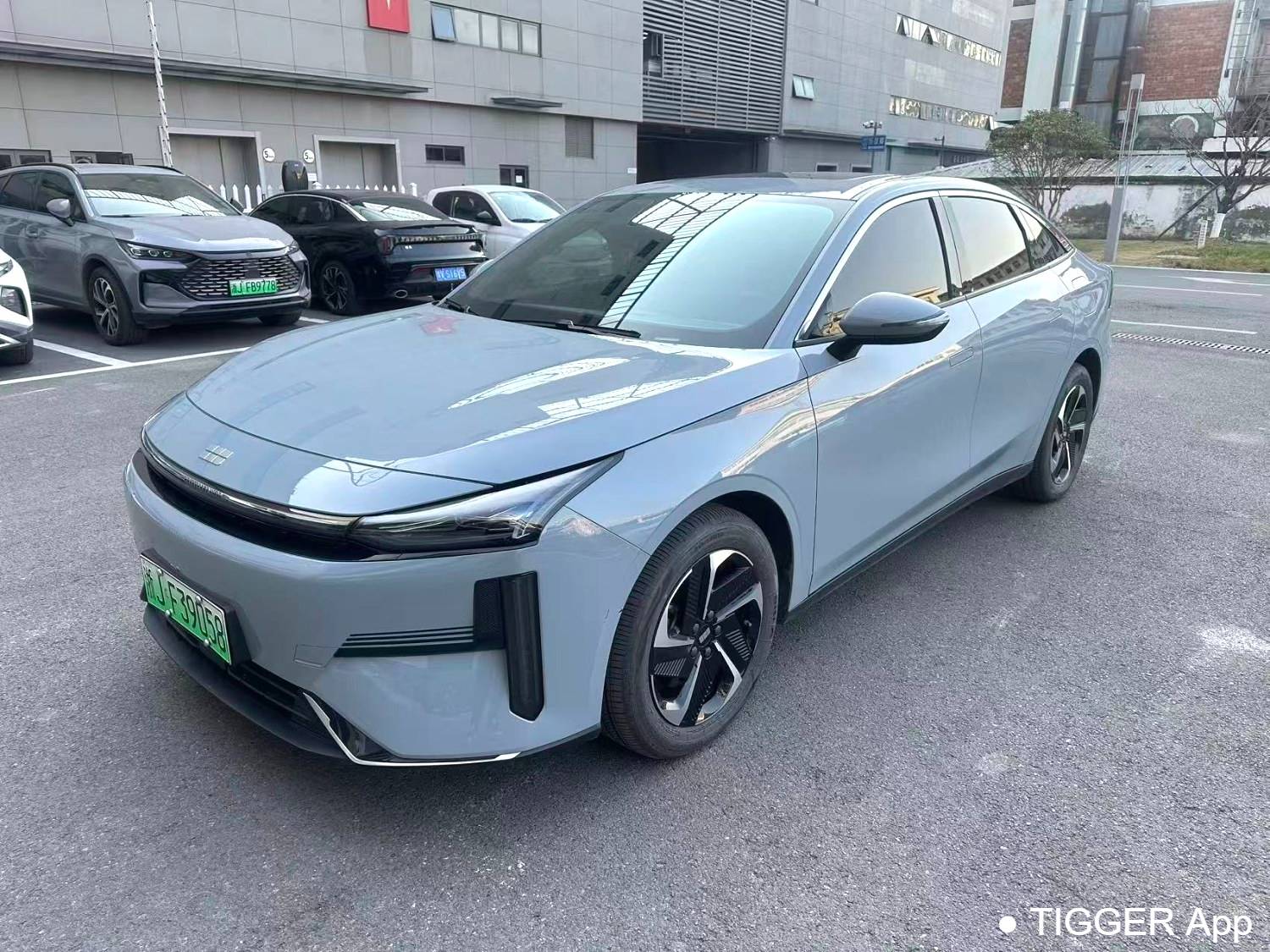  GALAXY 2024 L6 1.5T Longteng Edition 125km PLUS Automatic Transmission