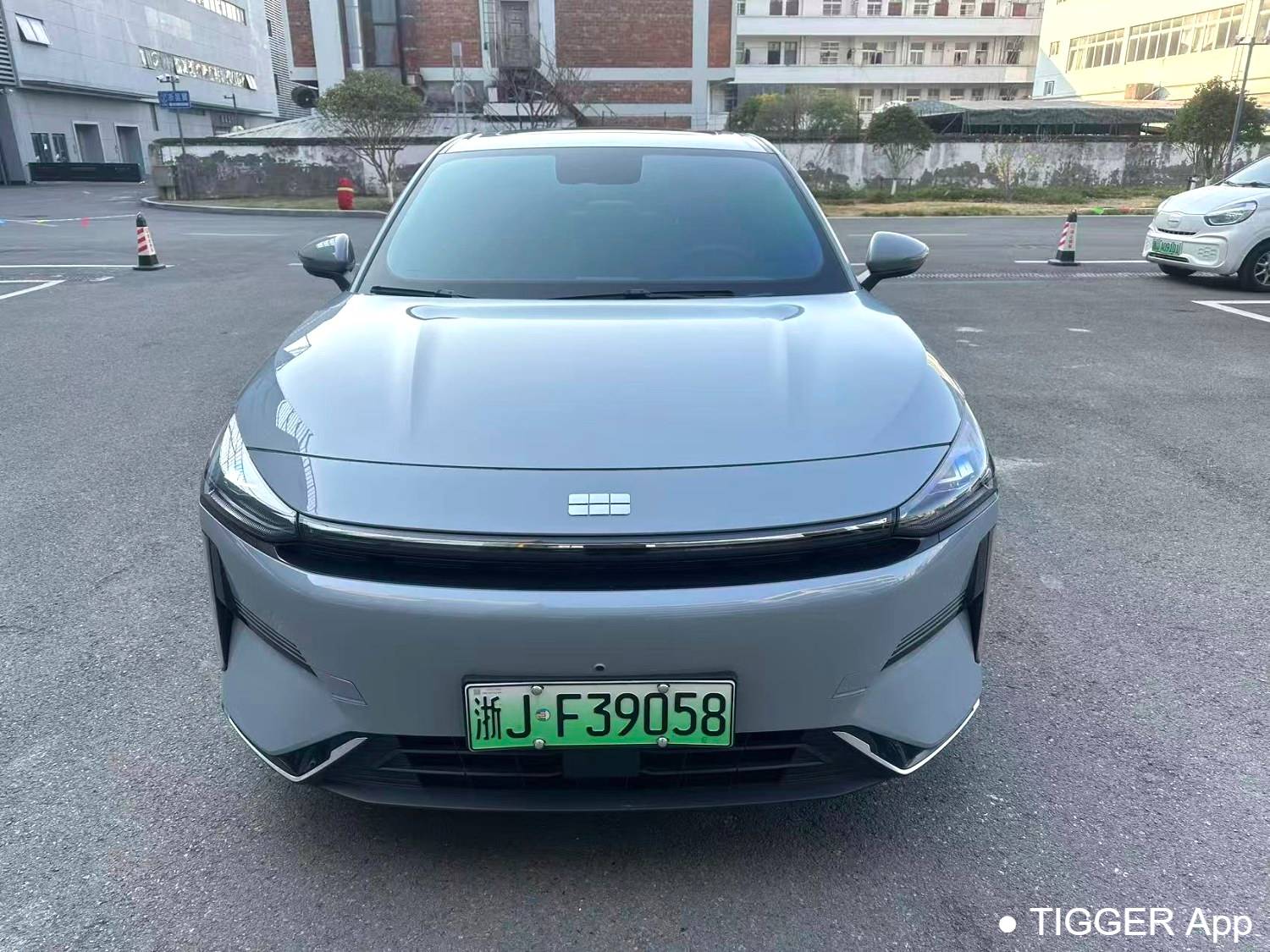  GALAXY 2024 L6 1.5T Longteng Edition 125km PLUS Automatic Transmission