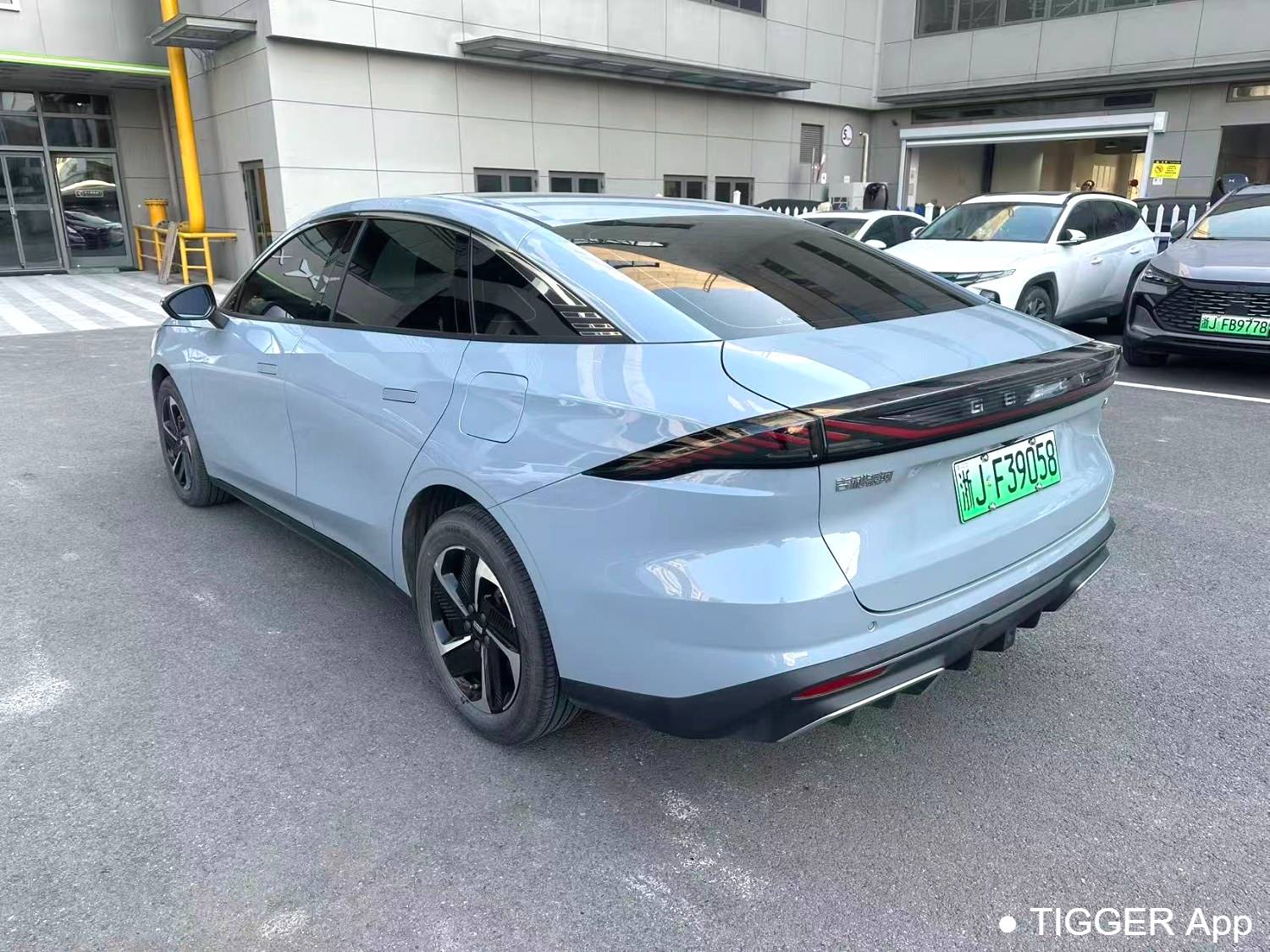  GALAXY 2024 L6 1.5T Longteng Edition 125km PLUS Automatic Transmission