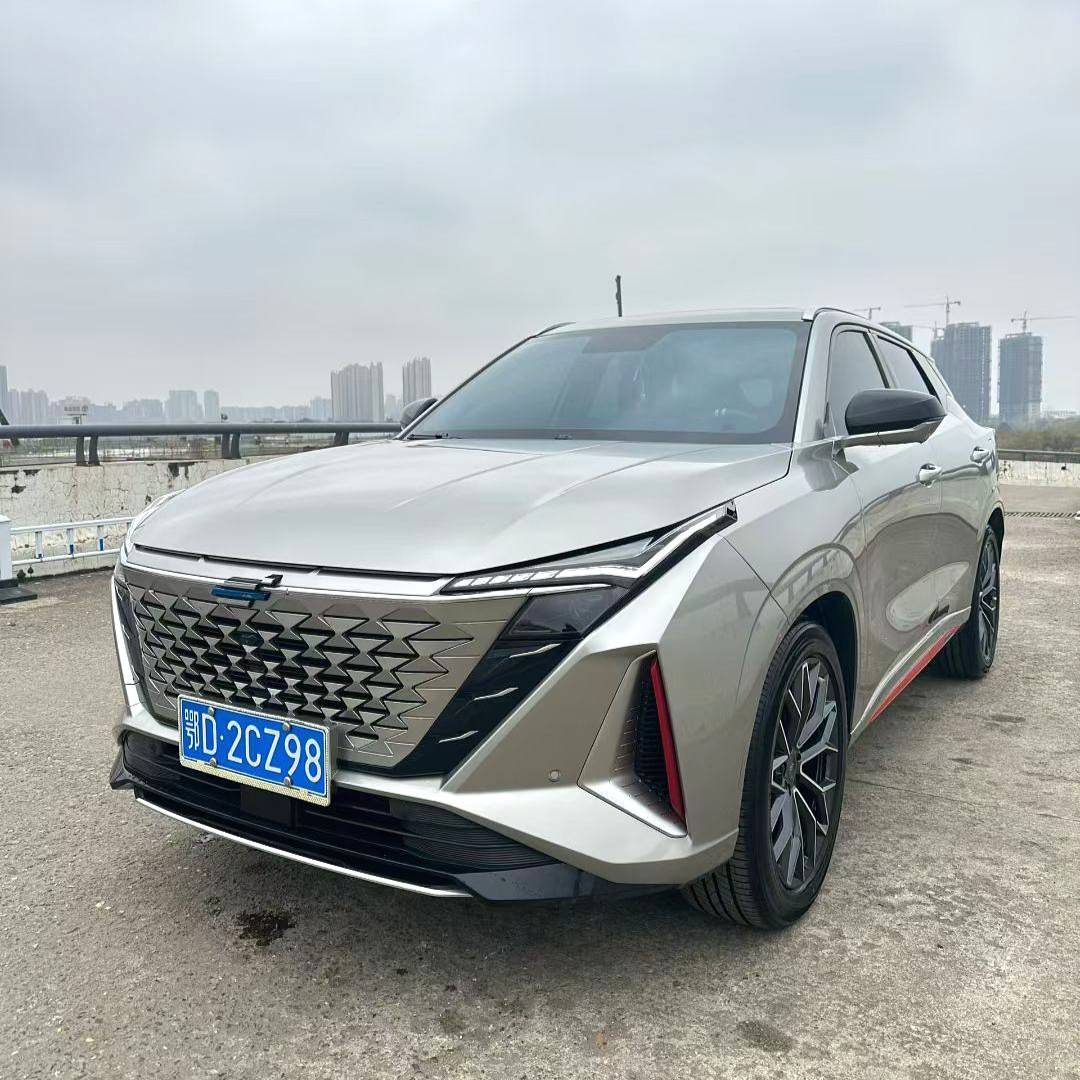 OSHAN 2023 Z6 1.5T Blue Whale Zhiku automatic transmission 二手车